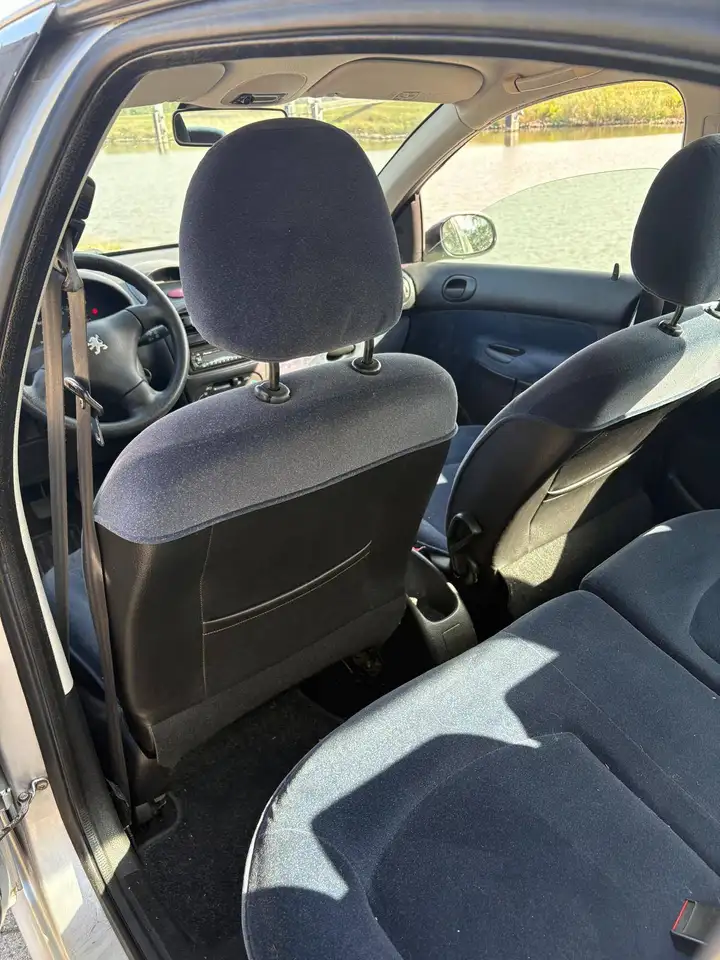 Peugeot 206 1.6-16V Gentry, foto 12