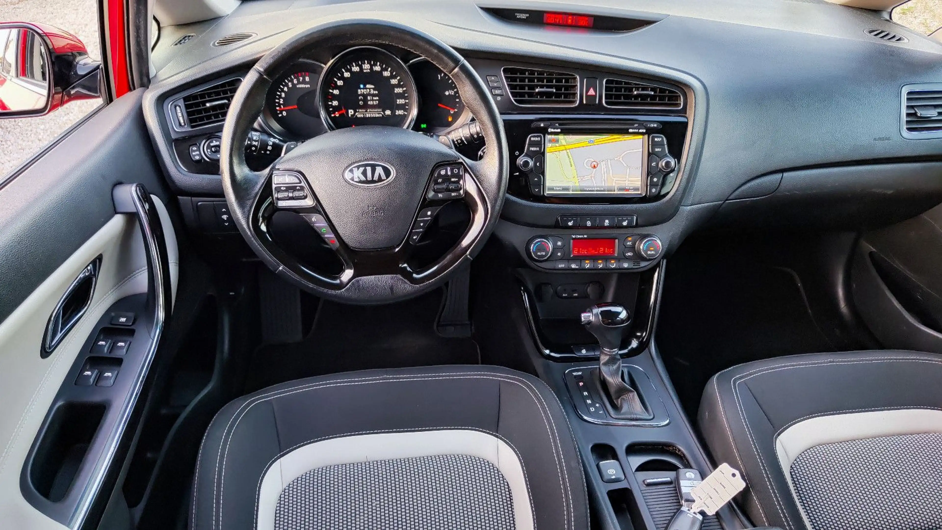 Kia Ceed SW / cee'd SW Ceed Sportswagon 1.6 Aut*LED*Navi*Kamera*17Zoll* — photo 28
