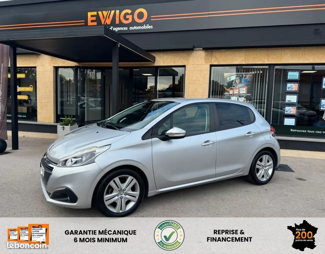 Peugeot 208 generation-i 1.6 hdi 75ch style Gris - 1