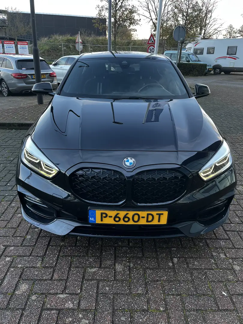 BMW 118 Bns Edition Zwart - 1