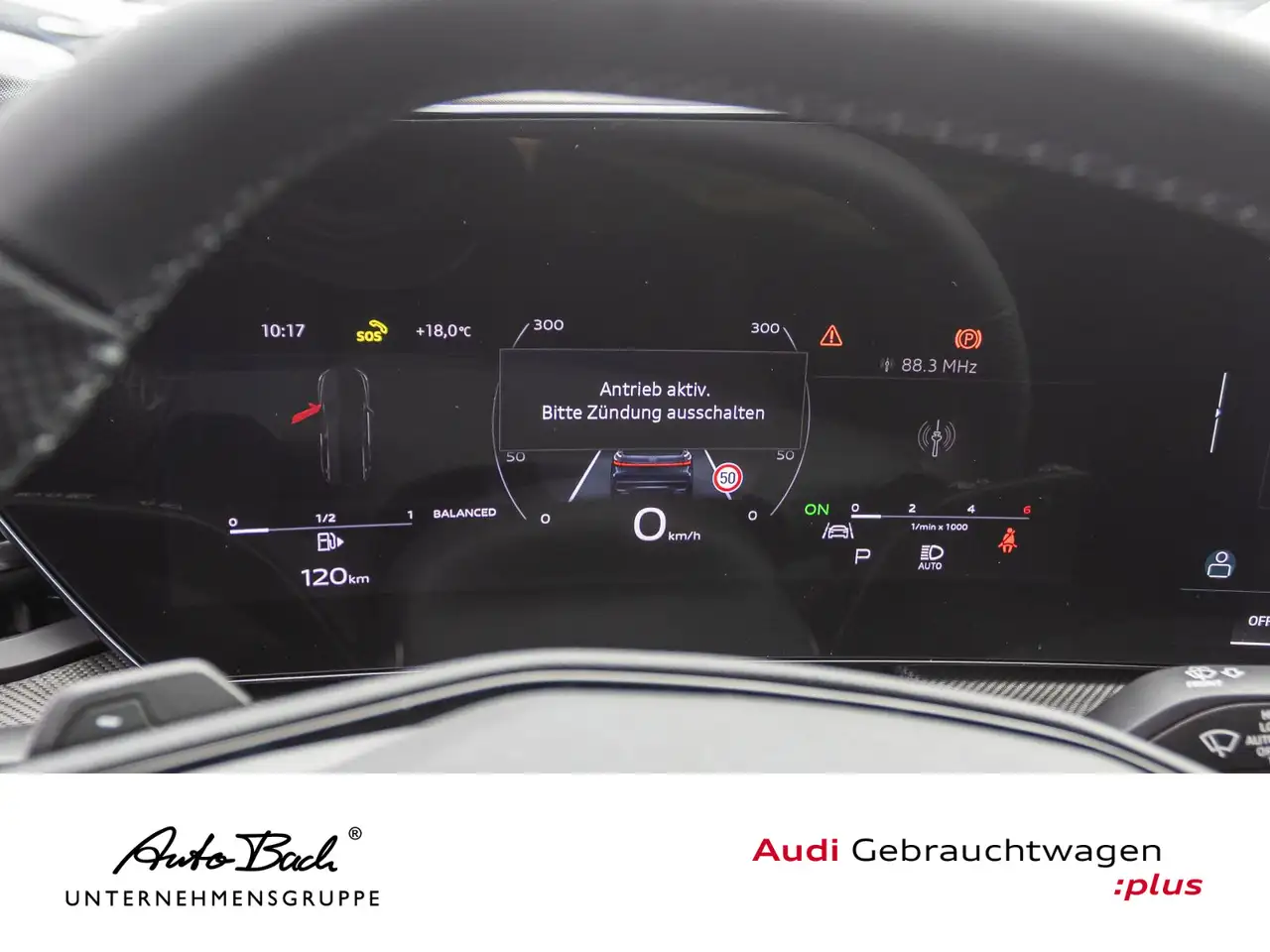 Audi Q5 S-Line TDI qu Luftfederung Standhzg 11