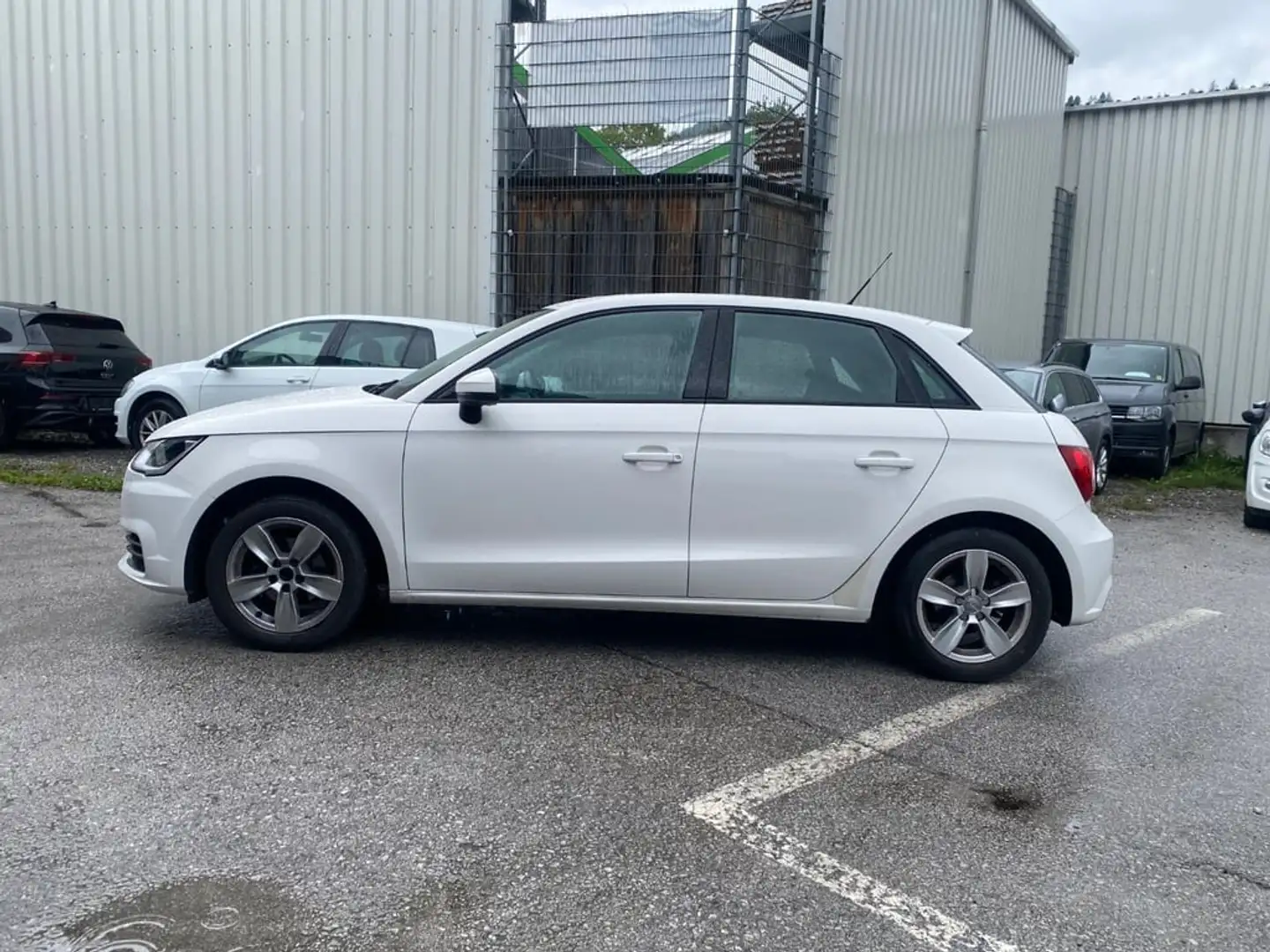 Audi A1 Sportback 1.0 TFSI**KLIMA**2.Bes** Weiß - 2