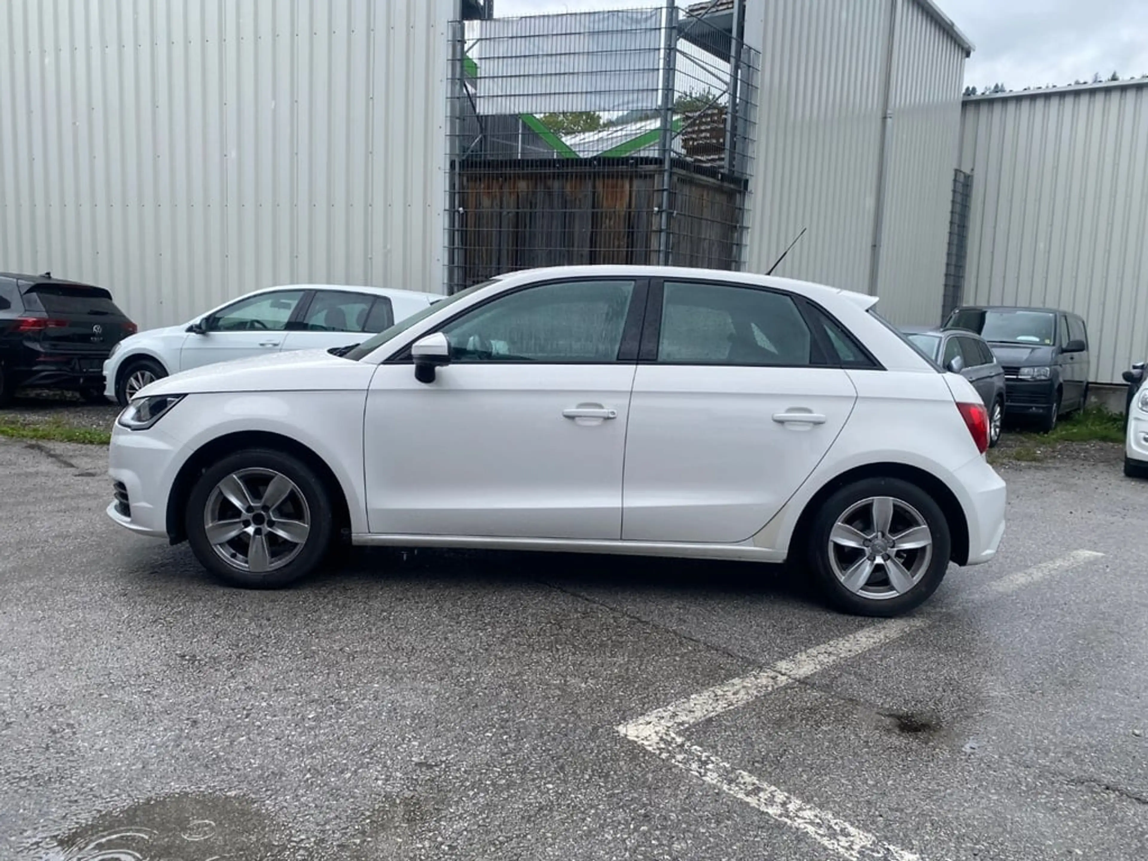 Audi A1 Sportback 1.0 TFSI**KLIMA**2.Bes** — photo 2