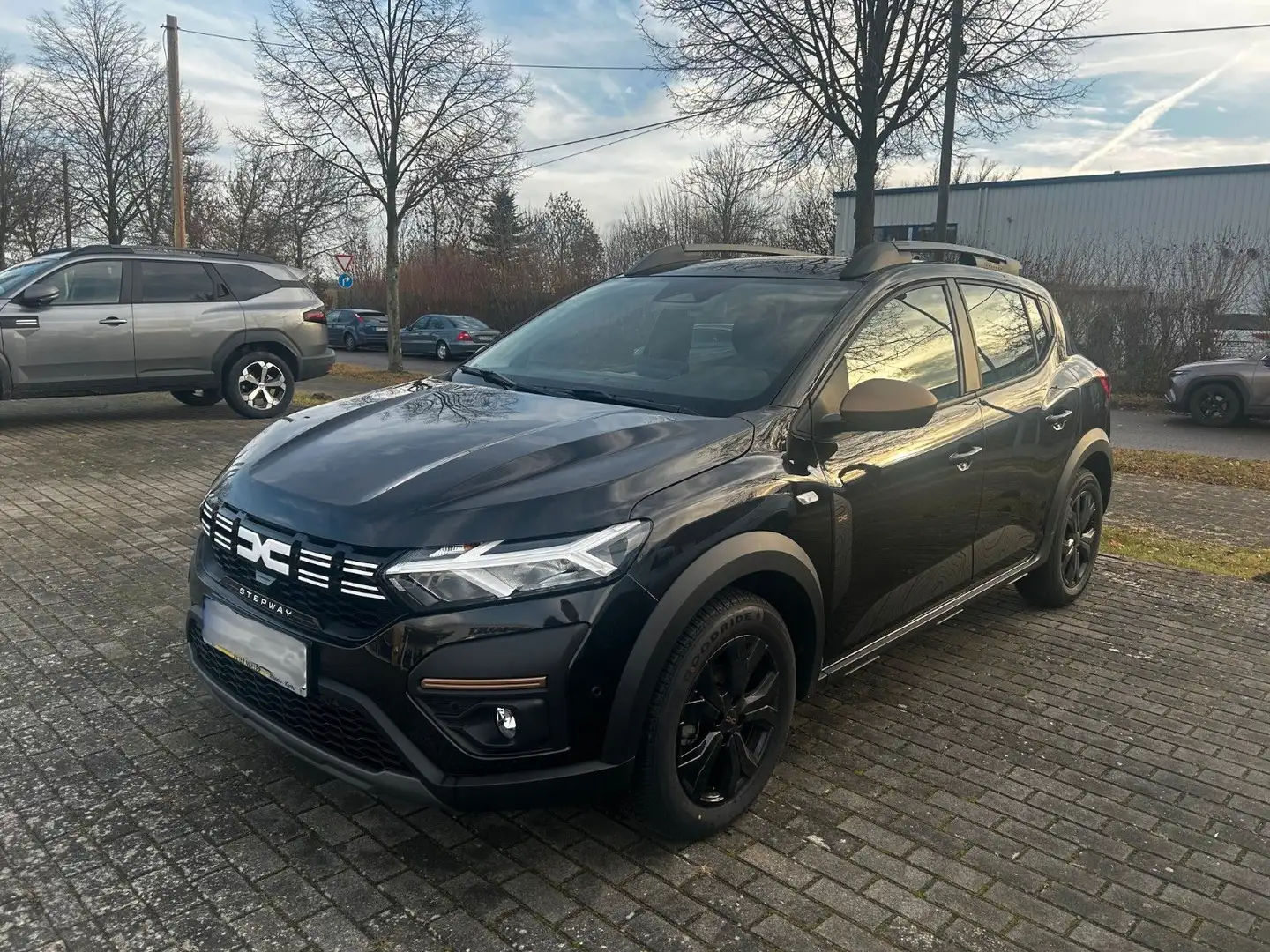 Dacia Sandero III Stepway Extreme Schwarz - 1