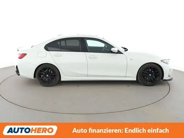 BMW 3 Series view 7