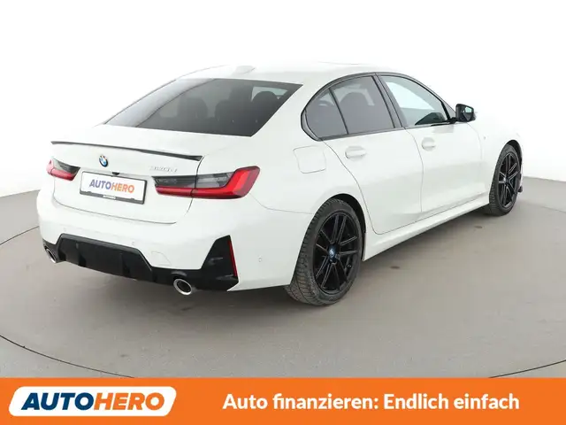 BMW 3 Series view 6