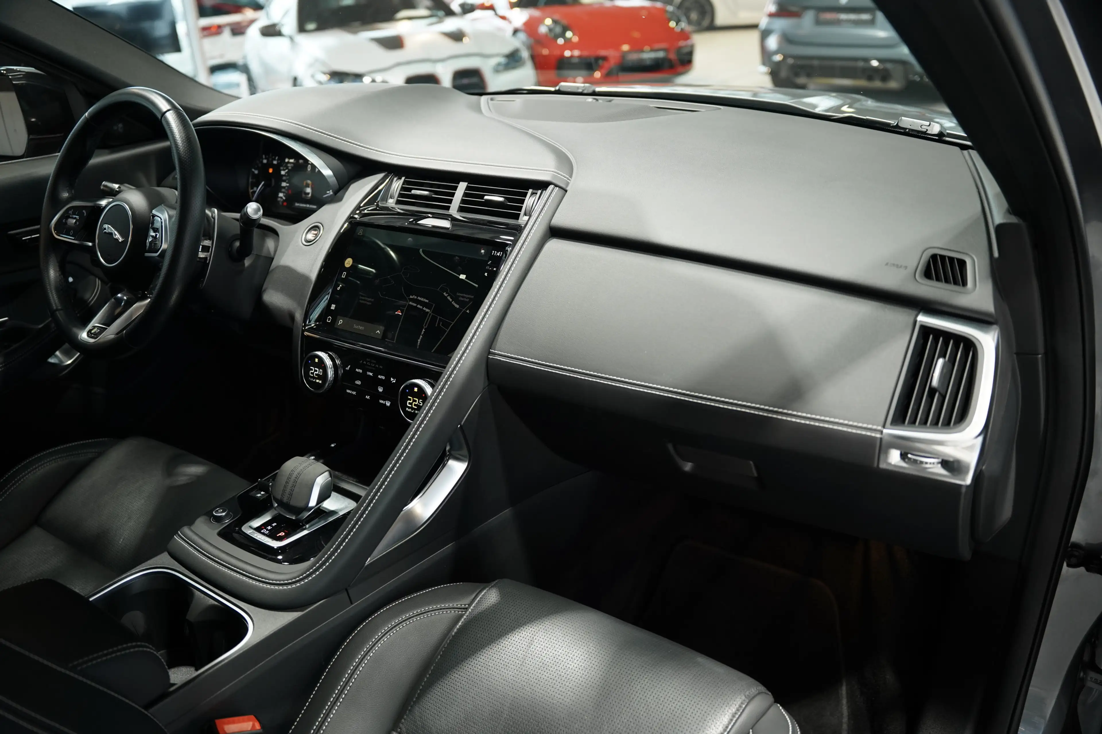 Jaguar E-Pace *2.H *360° *Pano *Memory — photo 15