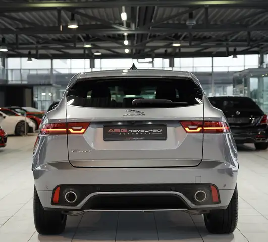 Jaguar E-Pace view 7