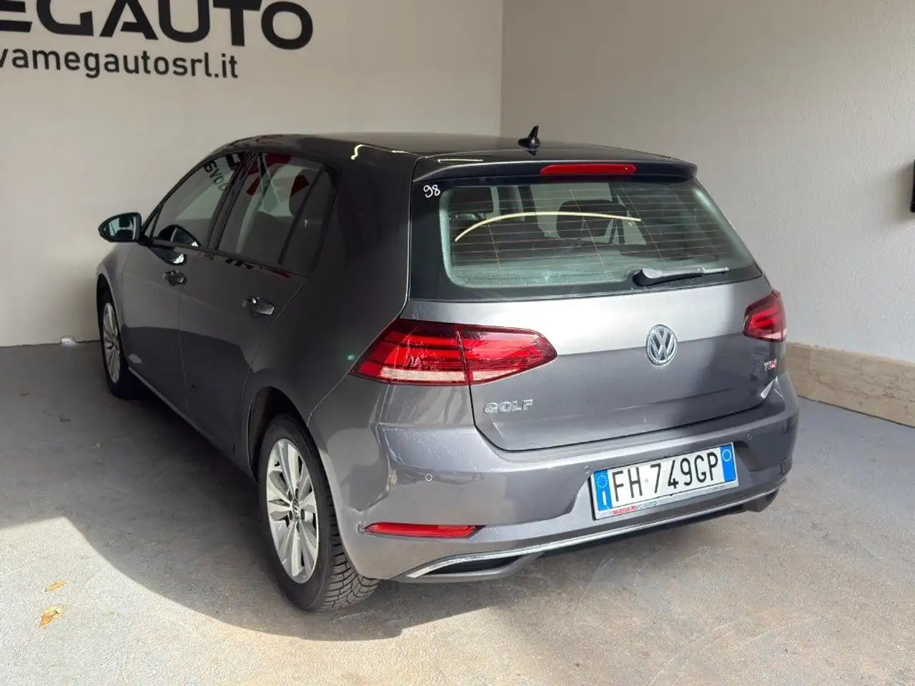 2017 Volkswagen Golf 1.6 TDI 115 CV 5p. Executive BlueMotion Technology, photograph 5
