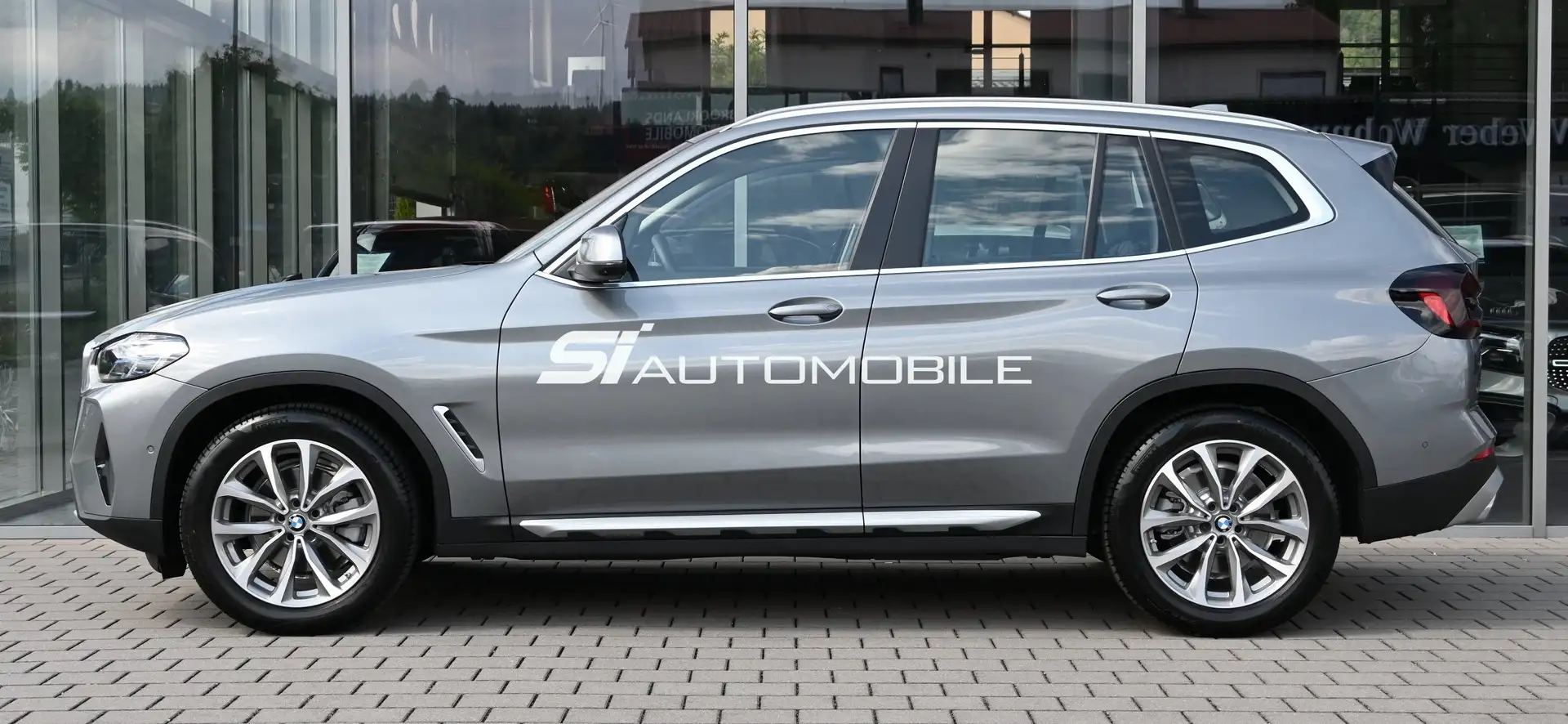 BMW X3 xDr.20i *AHK*HUD*MEMO*SITZKLIMA*STANDHEIZ.*360° Grau - 2