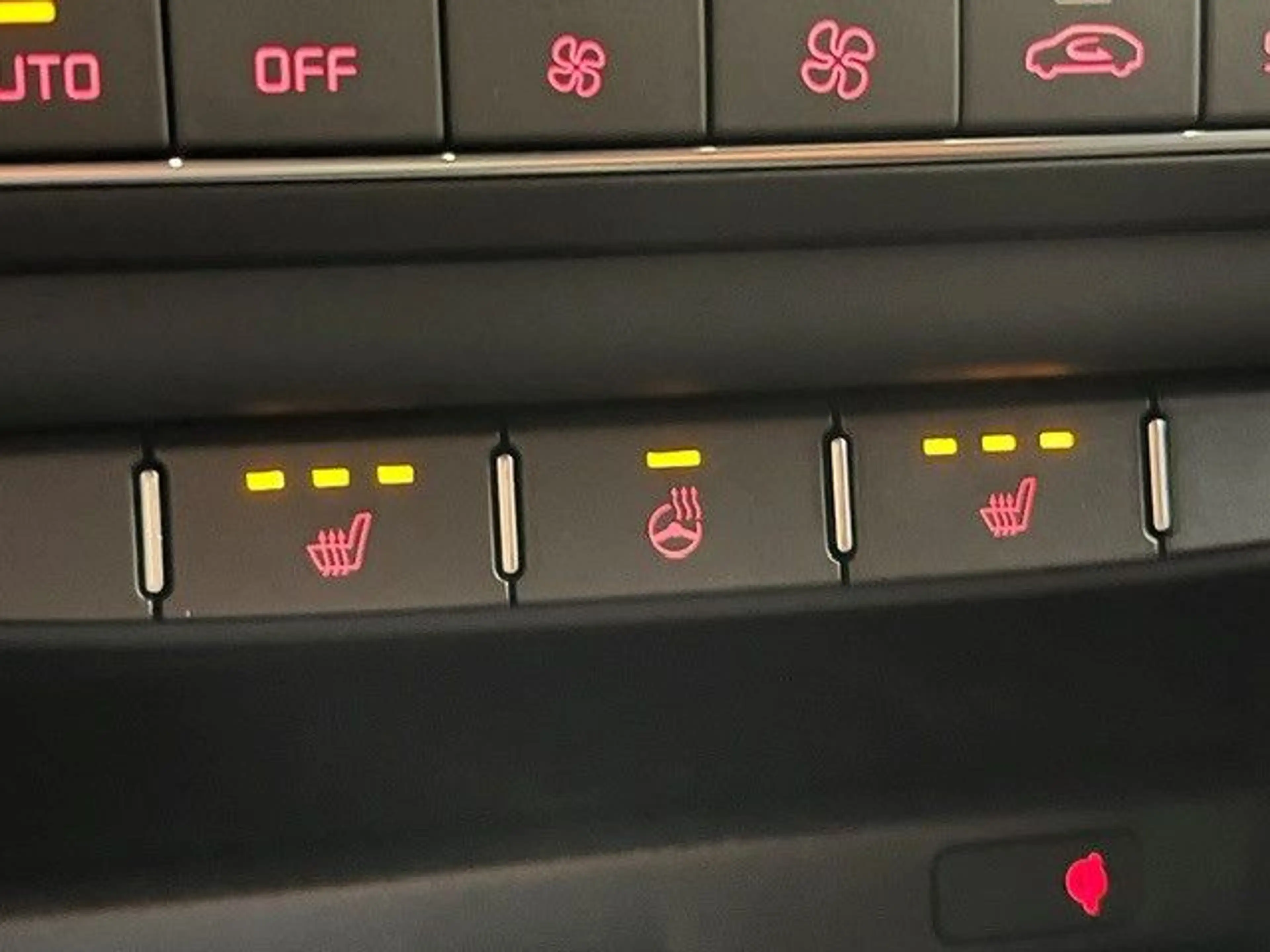 Kia Ceed / cee'd Ceed 1.6T GDI GT Automatik - nur für Gewerbe ! — photo 11