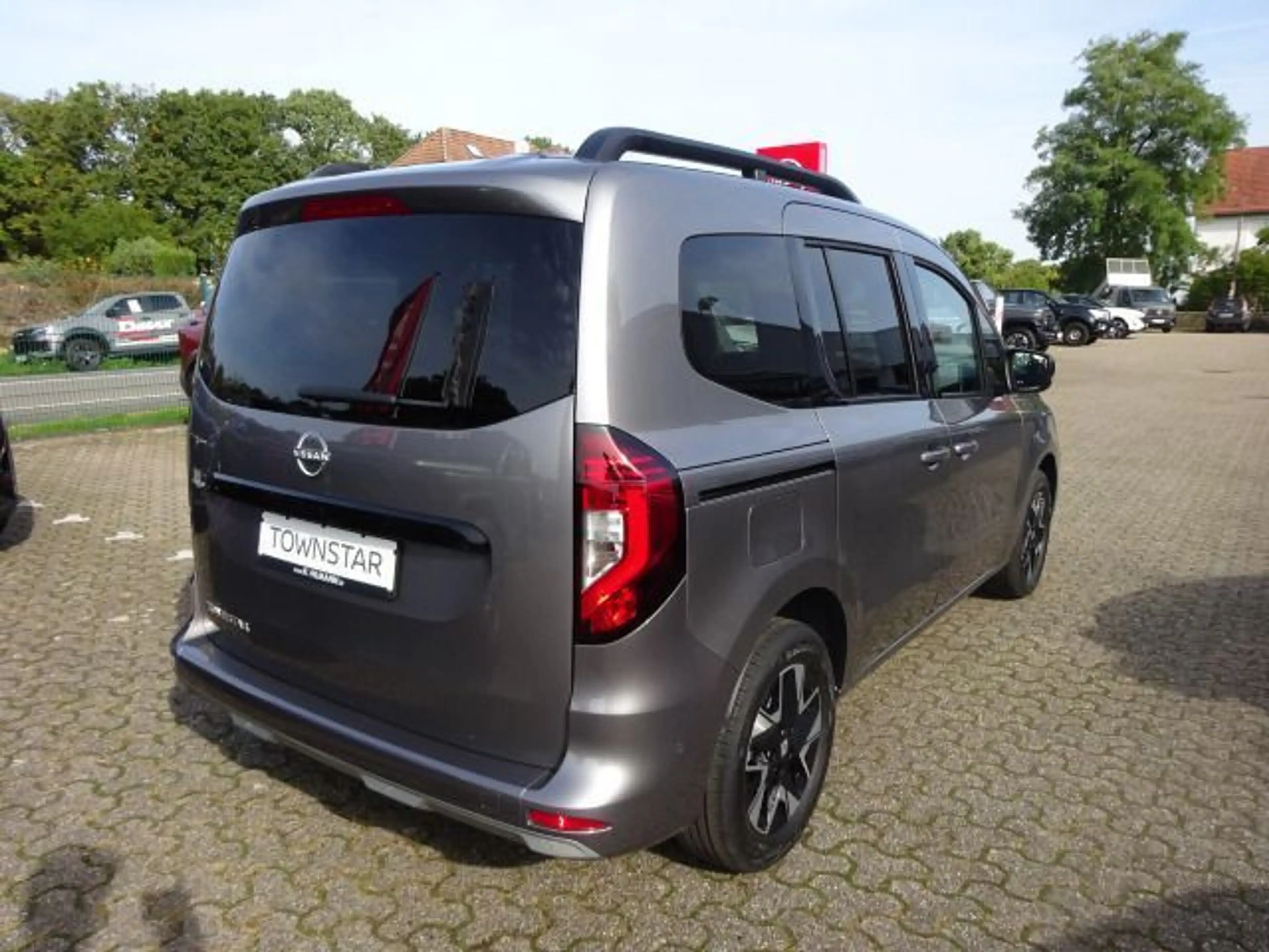 Nissan Townstar Kombi 1.3 L1 N-Connecta CarPlay Kamera — photo 5