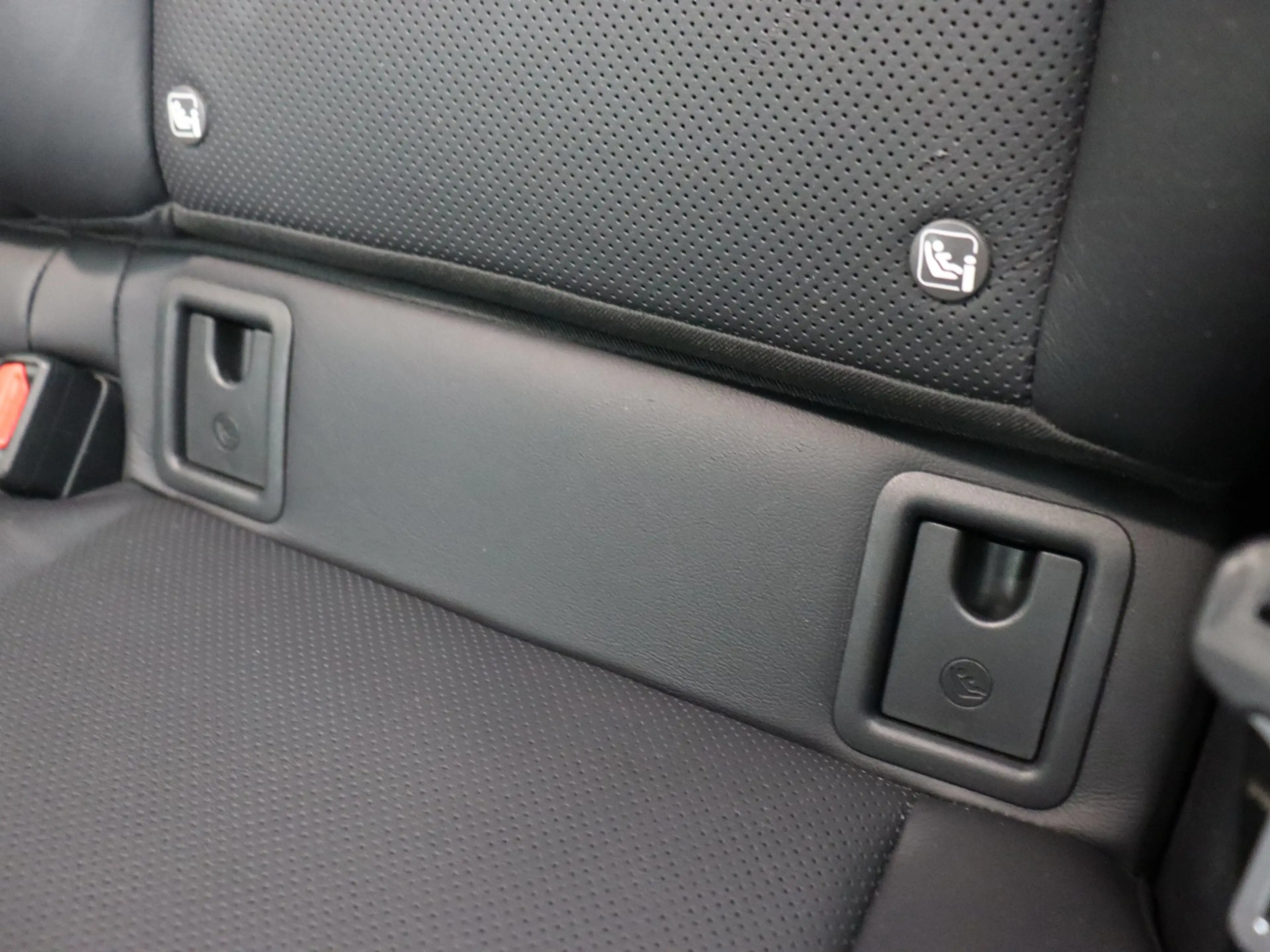 Lexus UX 250h F Sport Line (Camera / ACC / Stoelverw. / Carplay) — photo 33