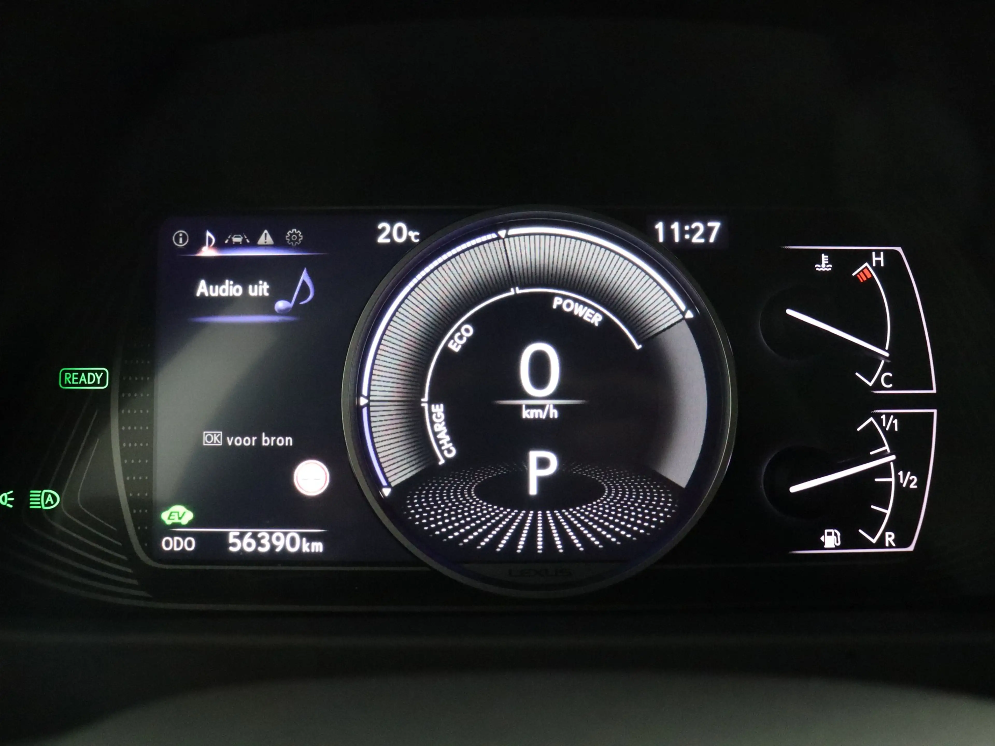 Lexus UX 250h F Sport Line (Camera / ACC / Stoelverw. / Carplay) — photo 14