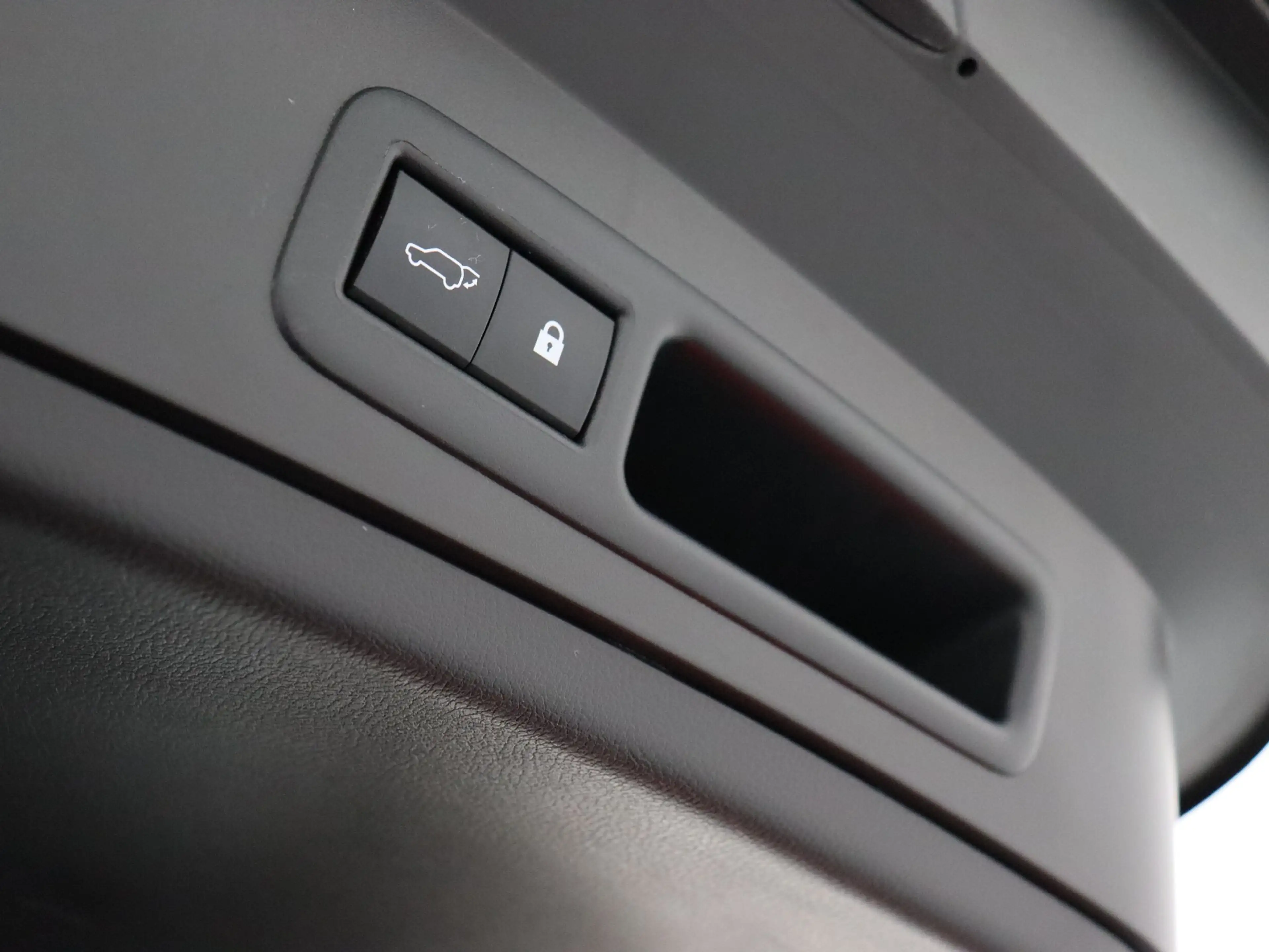 Lexus UX 250h F Sport Line (Camera / ACC / Stoelverw. / Carplay) — photo 37