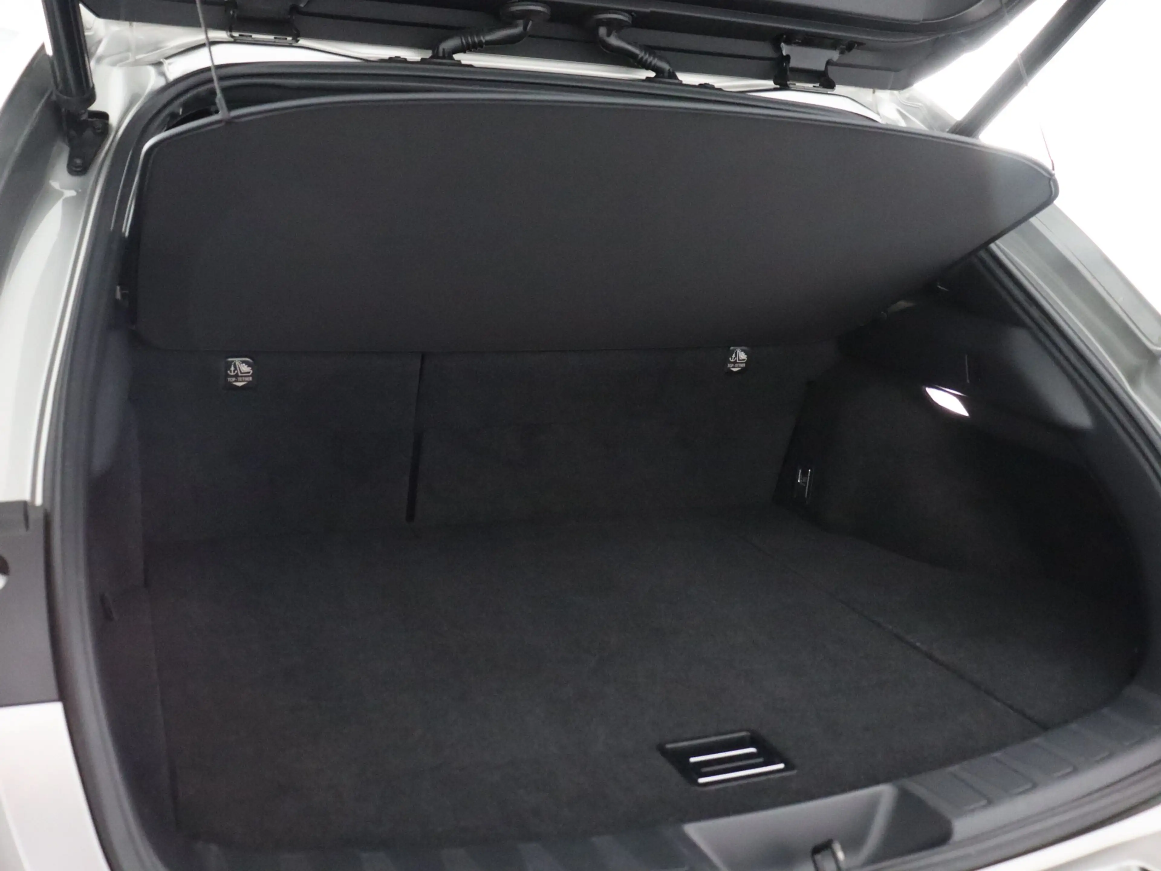 Lexus UX 250h F Sport Line (Camera / ACC / Stoelverw. / Carplay) — photo 36
