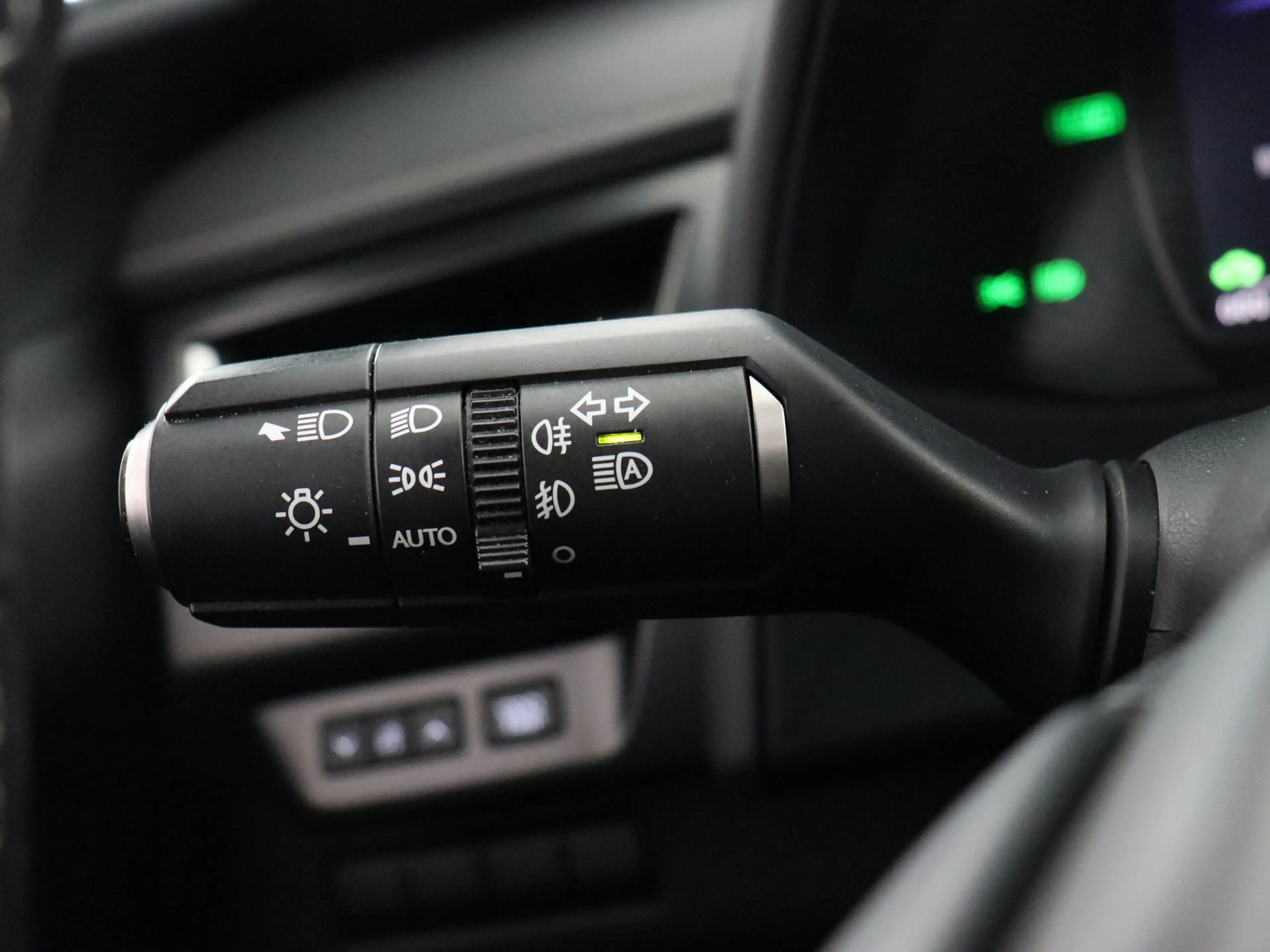 Lexus UX 250h F Sport Line (Camera / ACC / Stoelverw. / Carplay) — photo 17