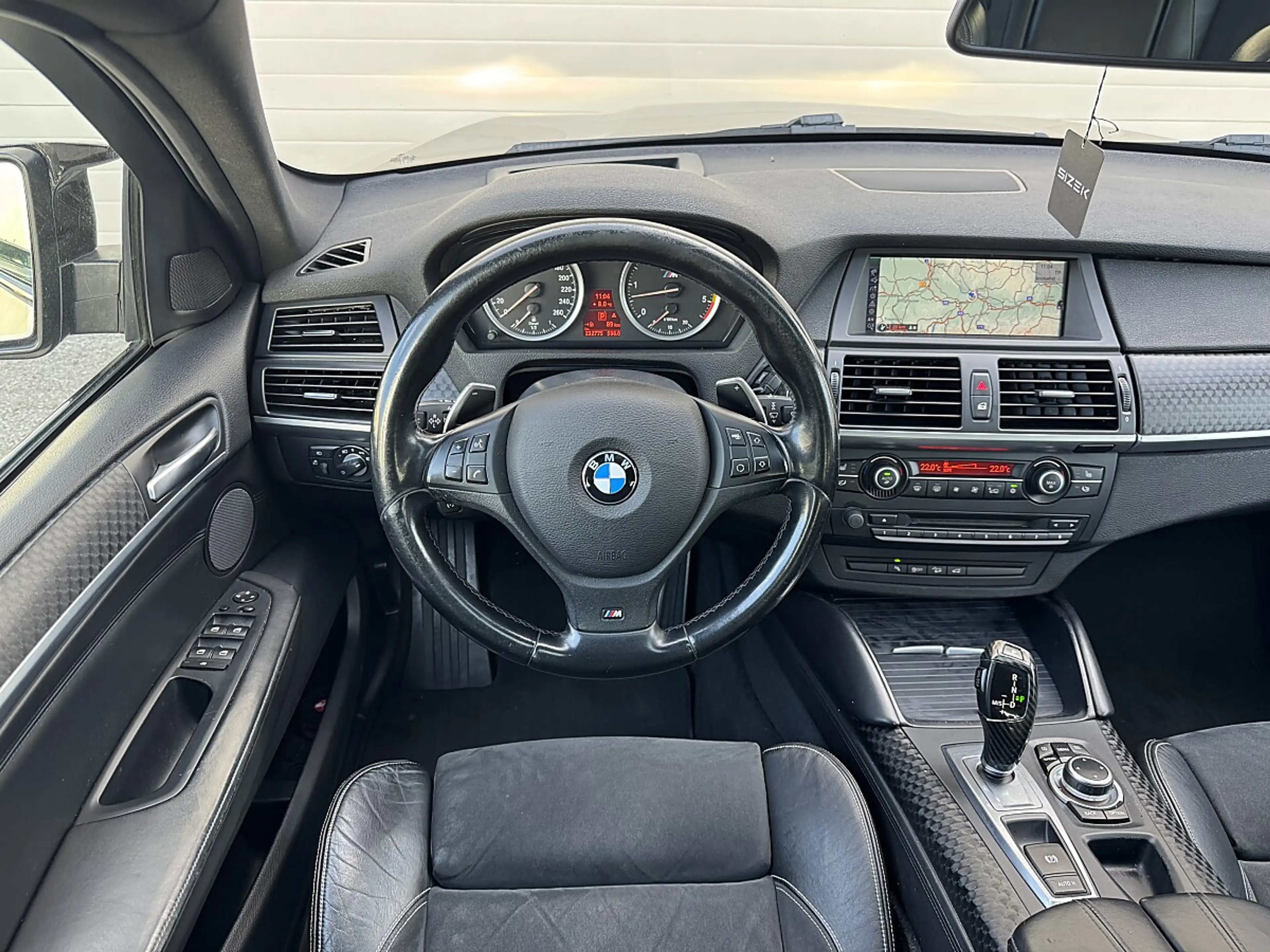 BMW X6 xDrive30d Aut.|M-PERFORMANCE|HEAD-UP|NAVI|LED|RFK — photo 9