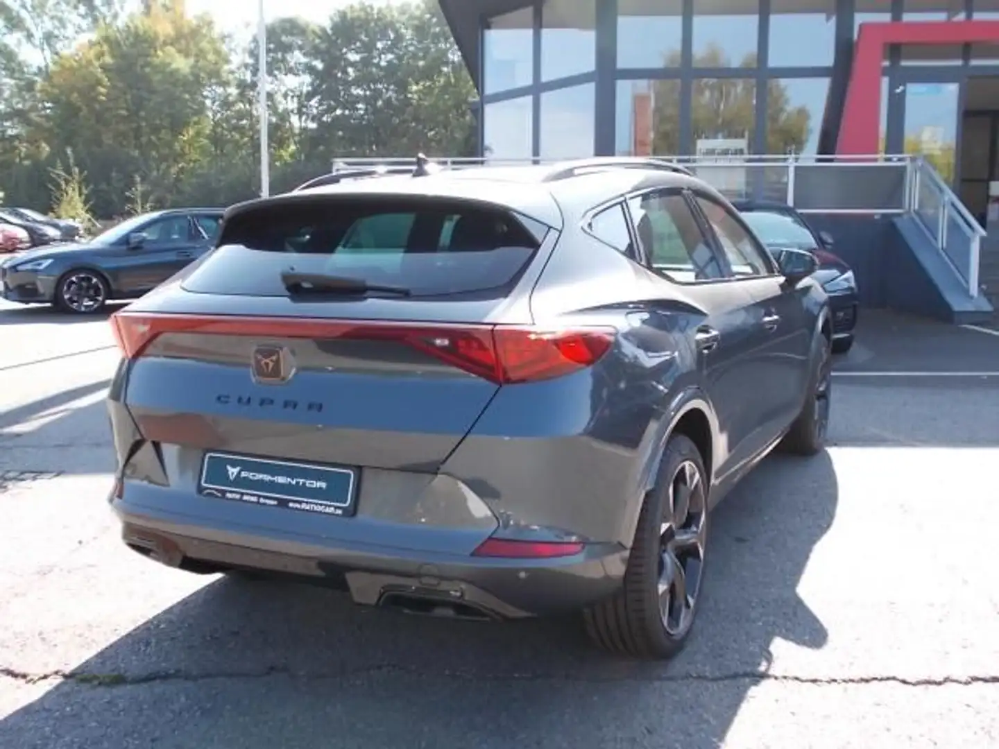 CUPRA Formentor FORMENTOR 1.5 TSI DSG NAVI  SITZHEIZ. EINPARKH. Grau - 2