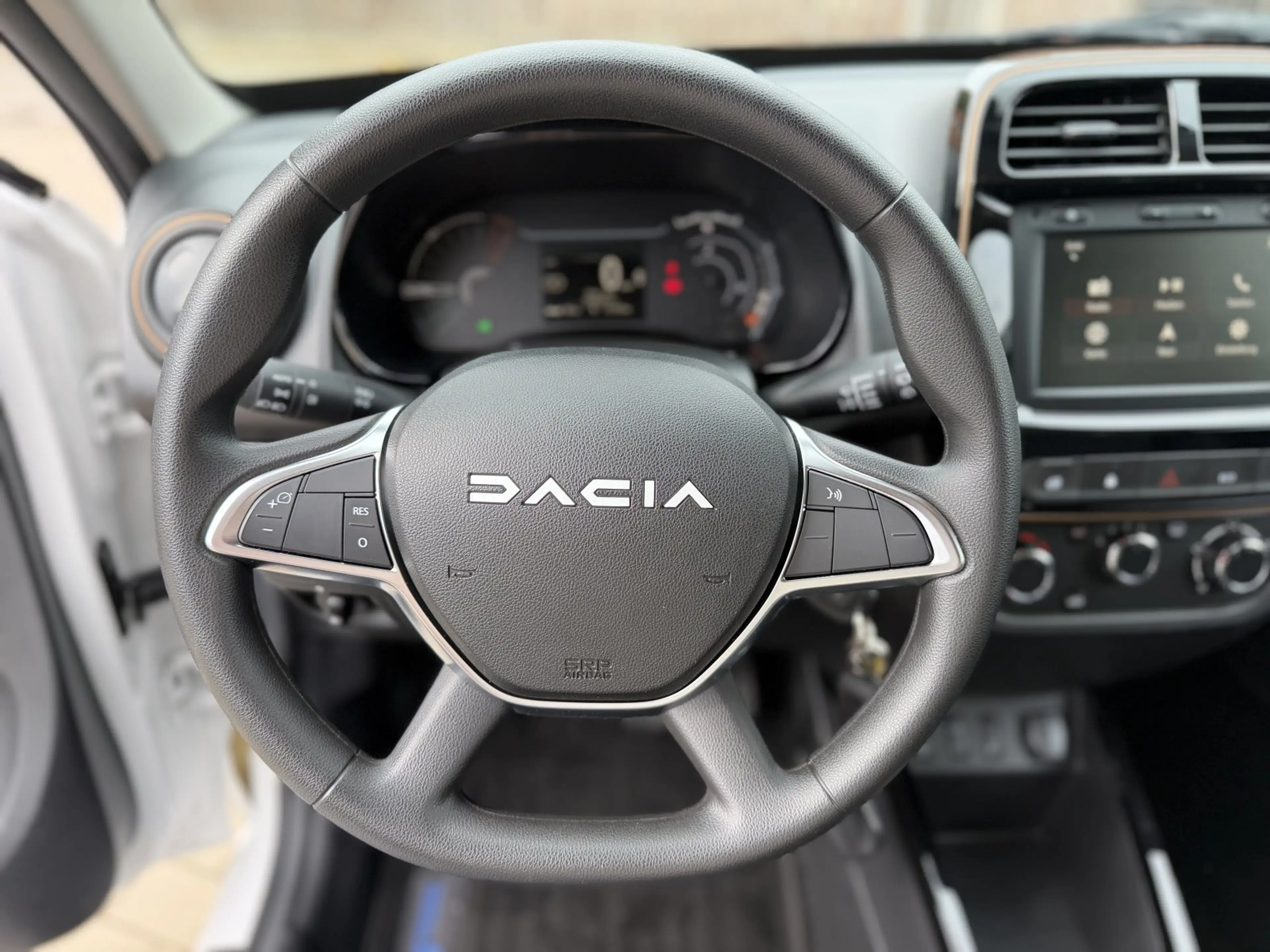 Dacia Spring Extreme ELECTRIC 65 *CCS*RFK*Navi — photo 14