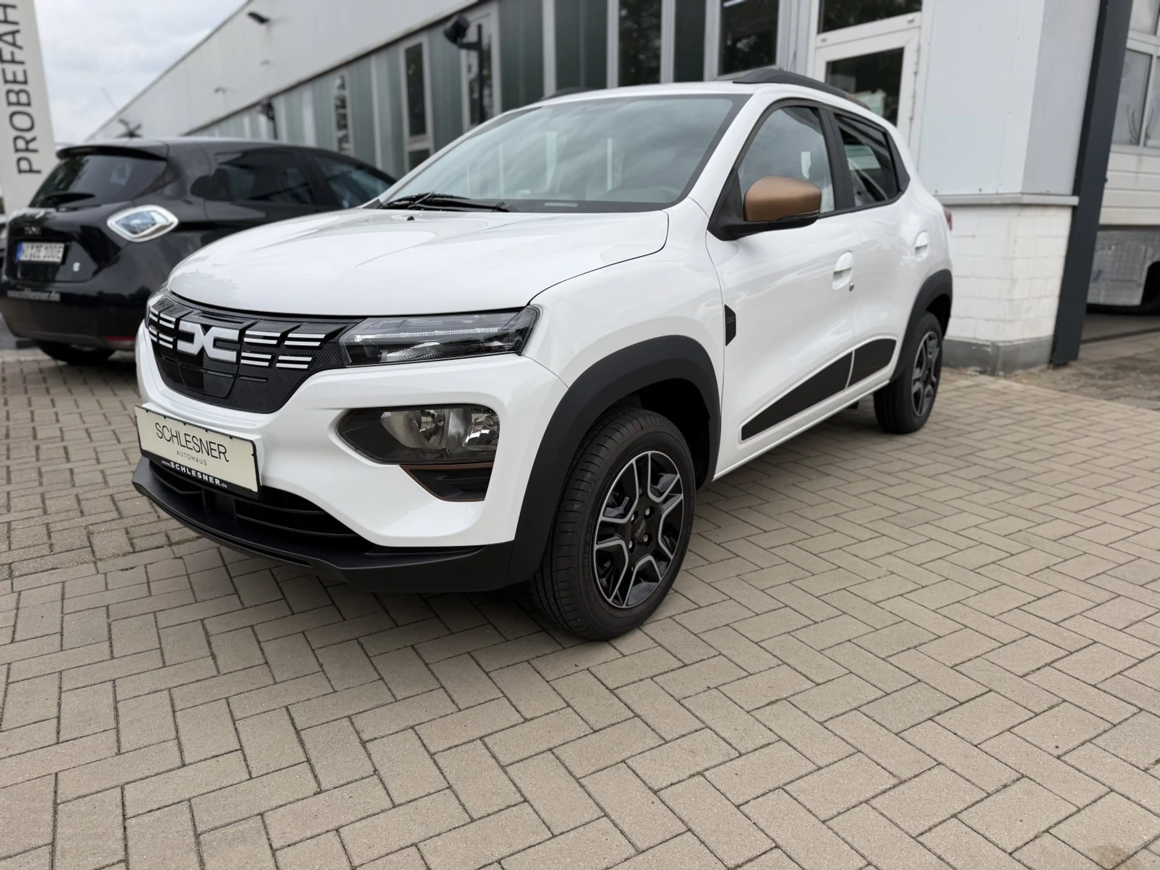Dacia Spring Extreme ELECTRIC 65 *CCS*RFK*Navi — photo 2