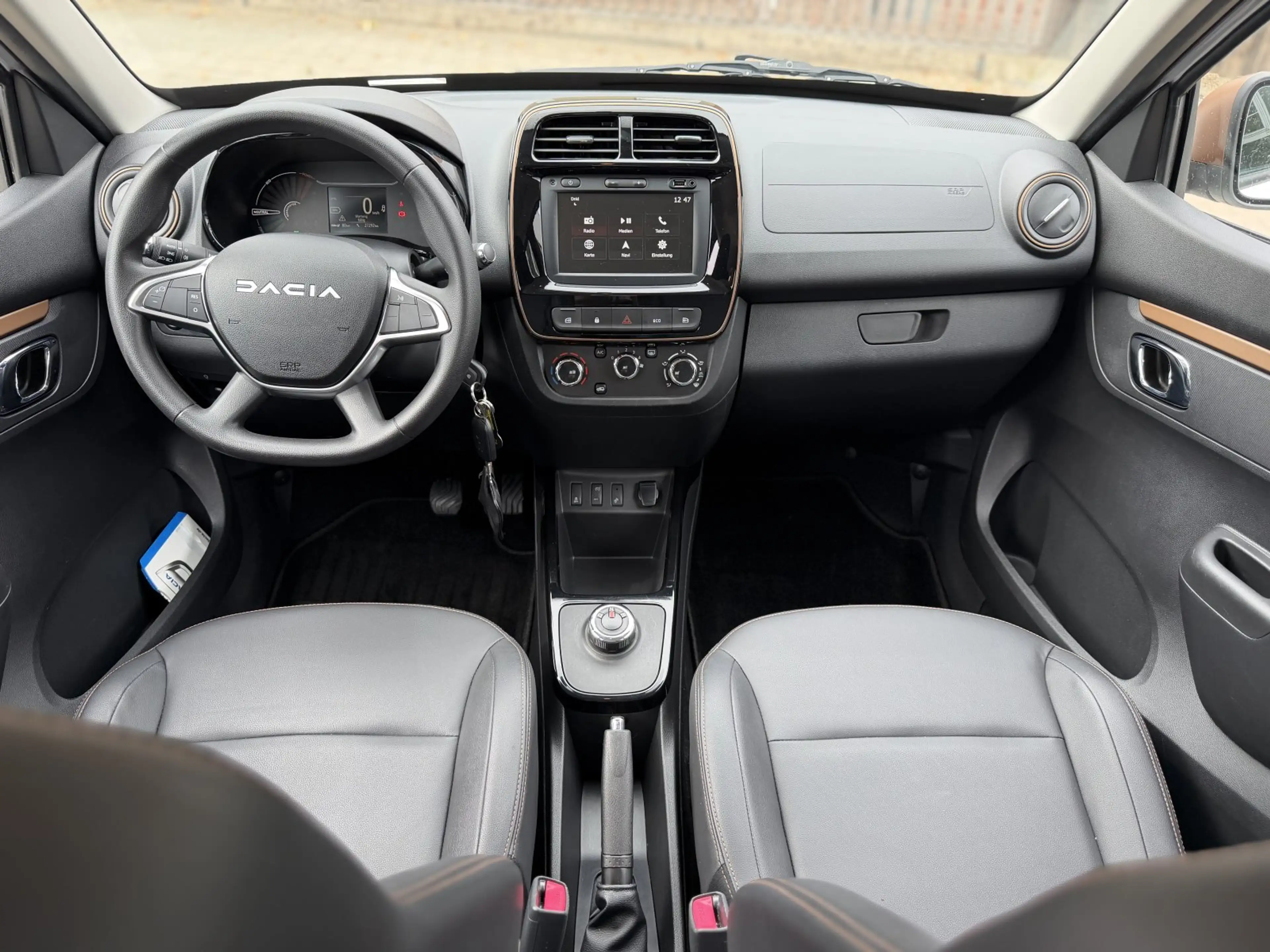 Dacia Spring Extreme ELECTRIC 65 *CCS*RFK*Navi — photo 9