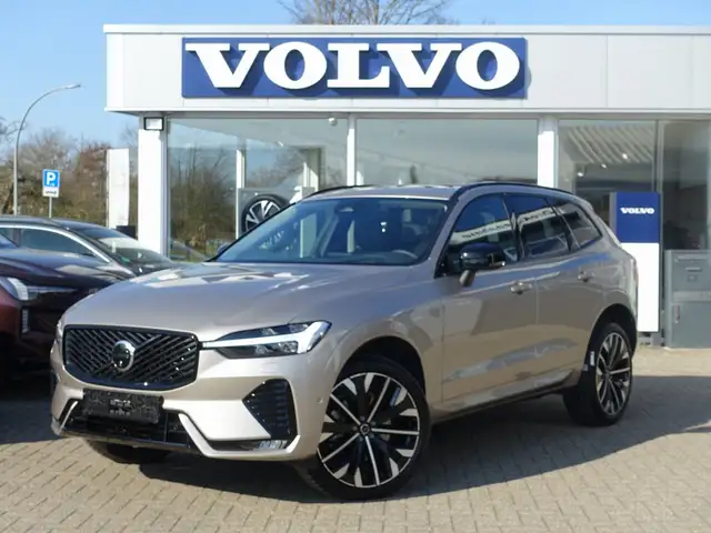 Volvo XC60 Ultra Dark B5 AWD Mild Hybrid PANO/B&W/LUFT