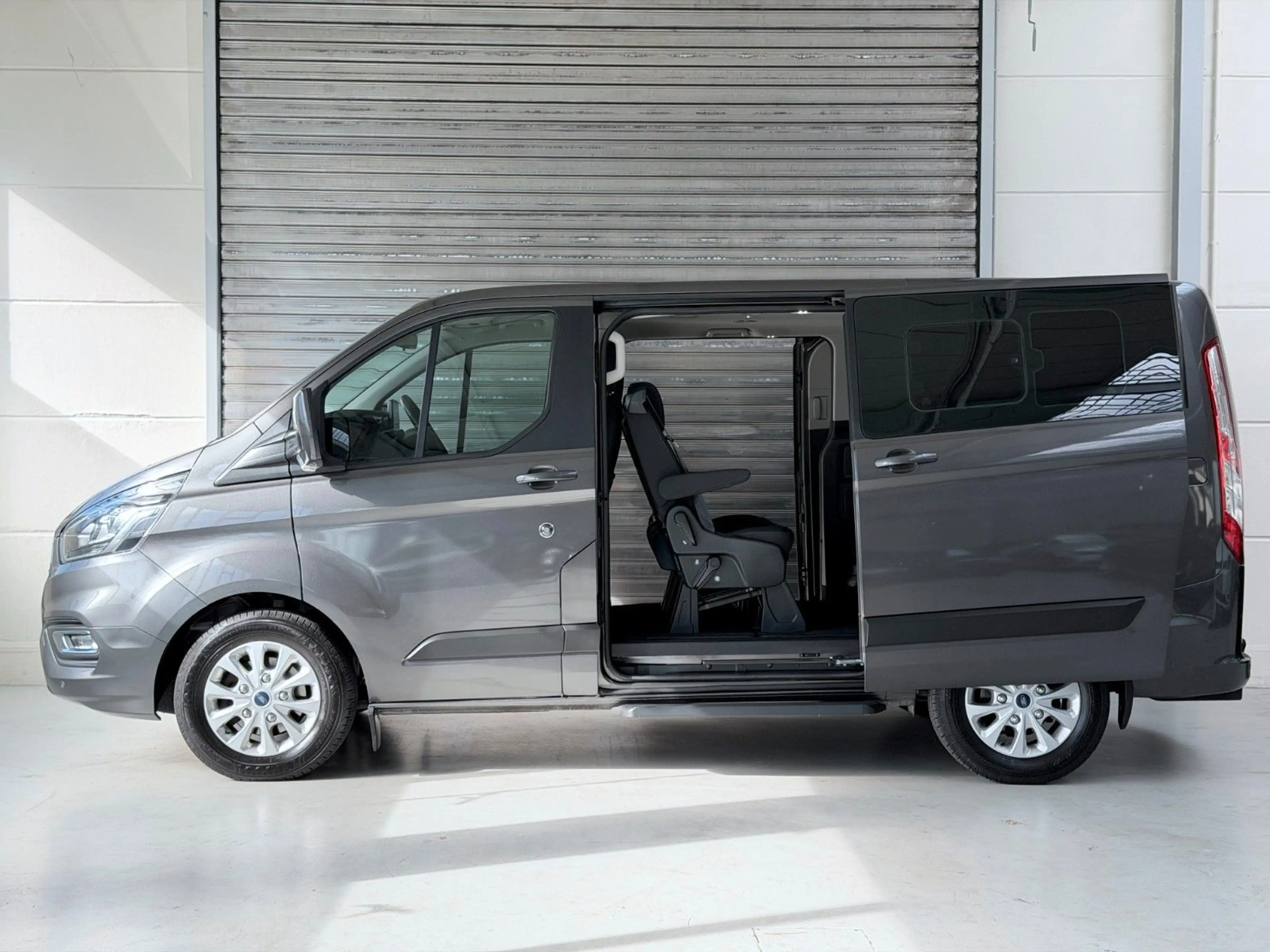 Ford Tourneo Custom Aut.*ACC*Kamera*Navi*AHK — photo 7