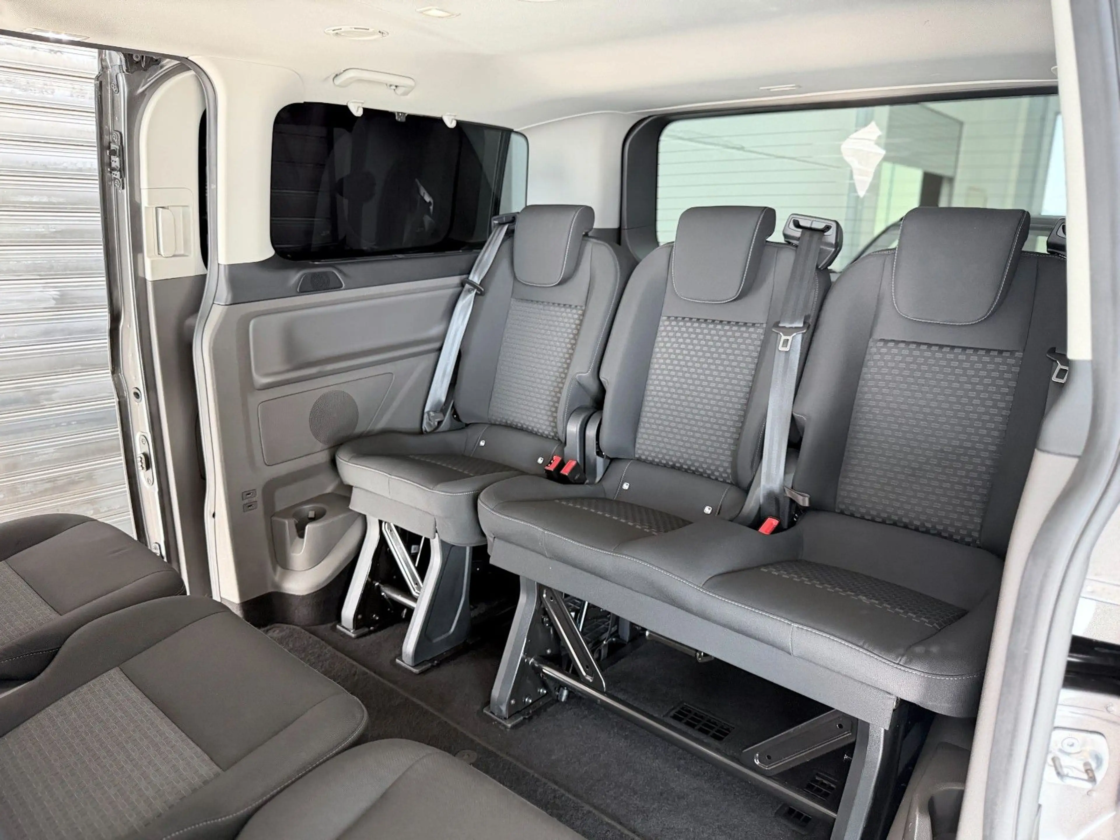 Ford Tourneo Custom Aut.*ACC*Kamera*Navi*AHK — photo 9