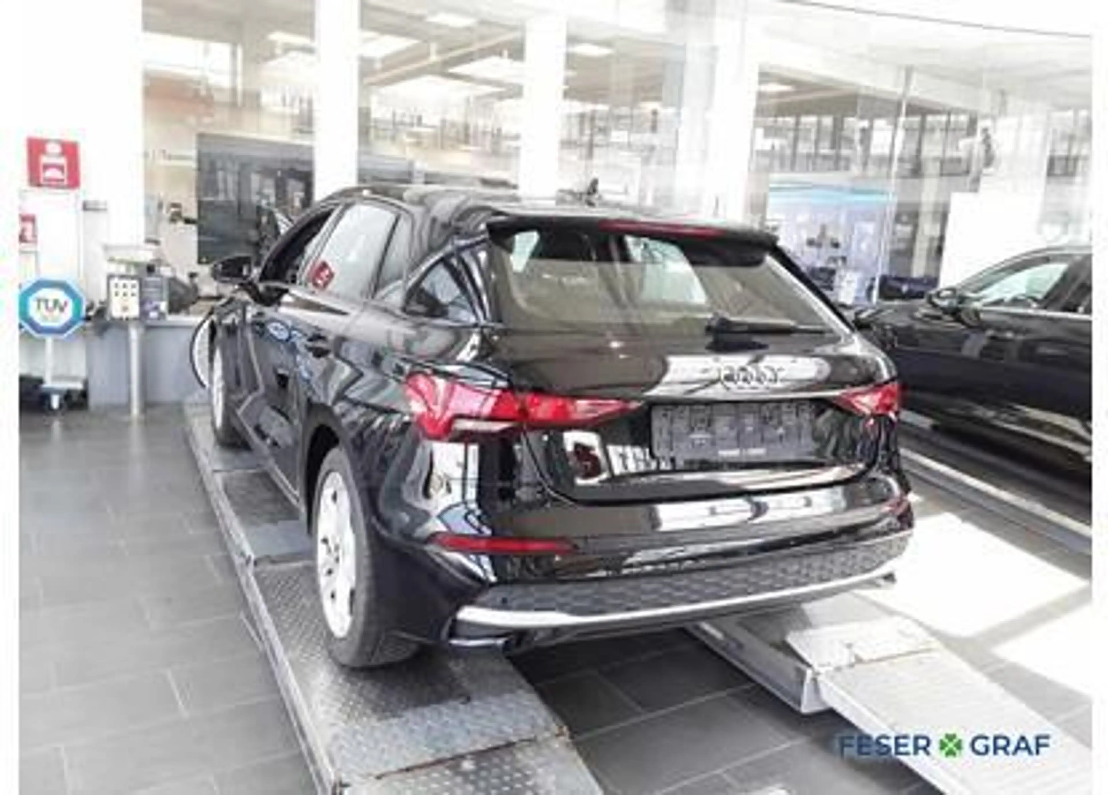 Audi A3 30 TFSI virt.Cockpit/16"/Navi plus — photo 3