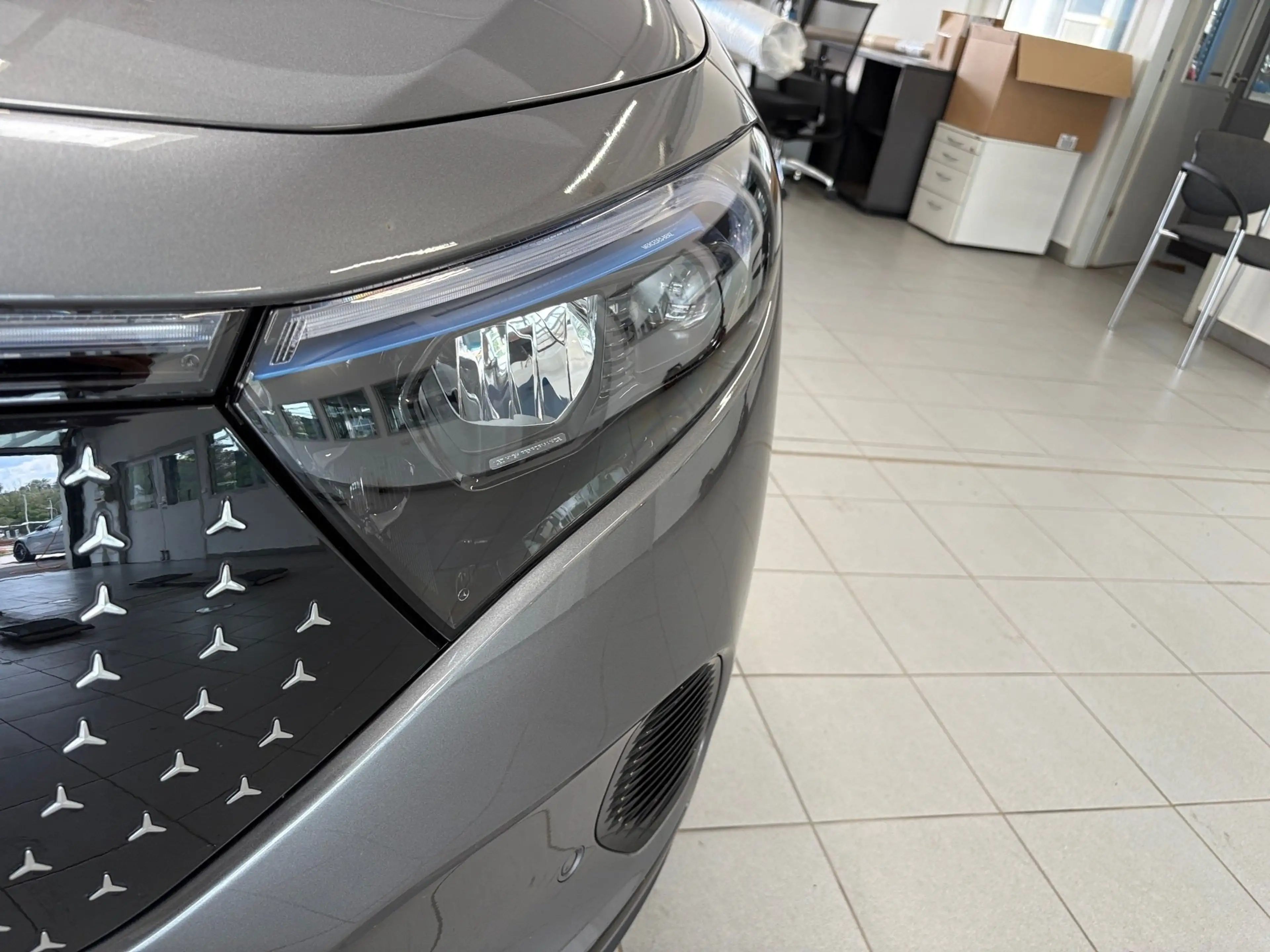 Mercedes-Benz EQA 300 4M 20 ZOLL LM NIGHT PAKET LED HP — photo 11