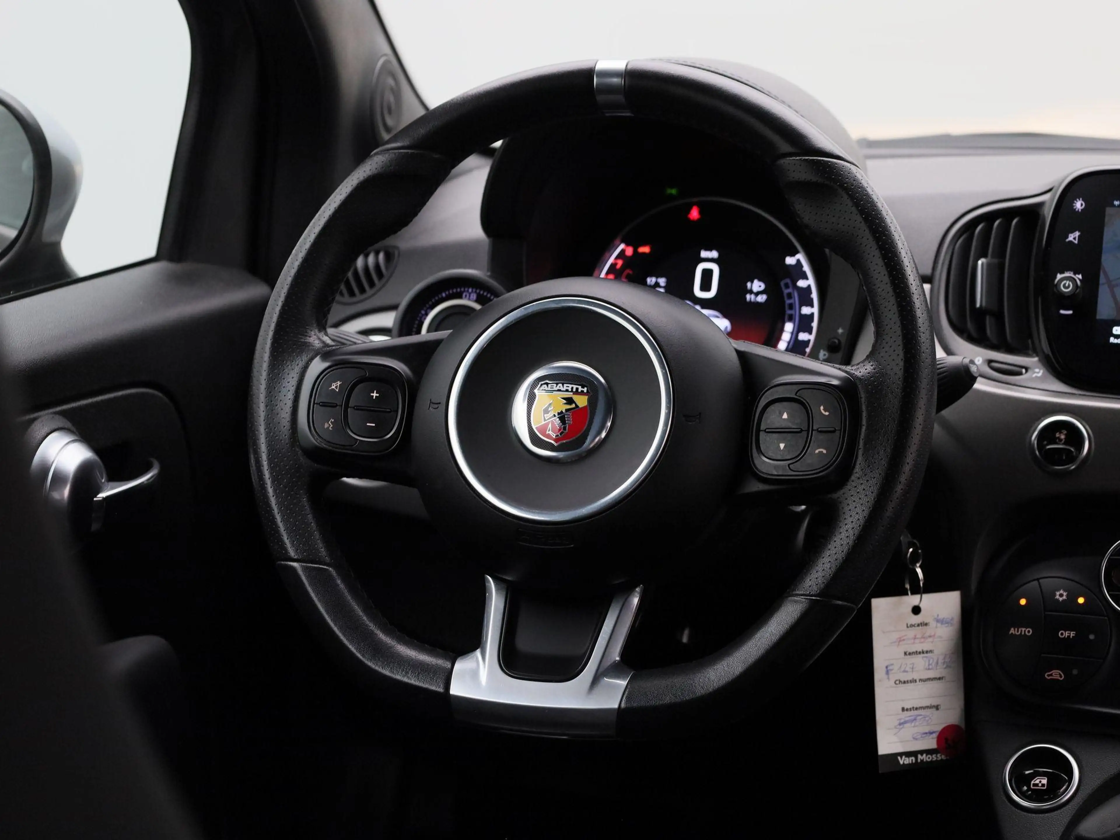 Fiat 500 Abarth 1.4 T-Jet Turismo — photo 9