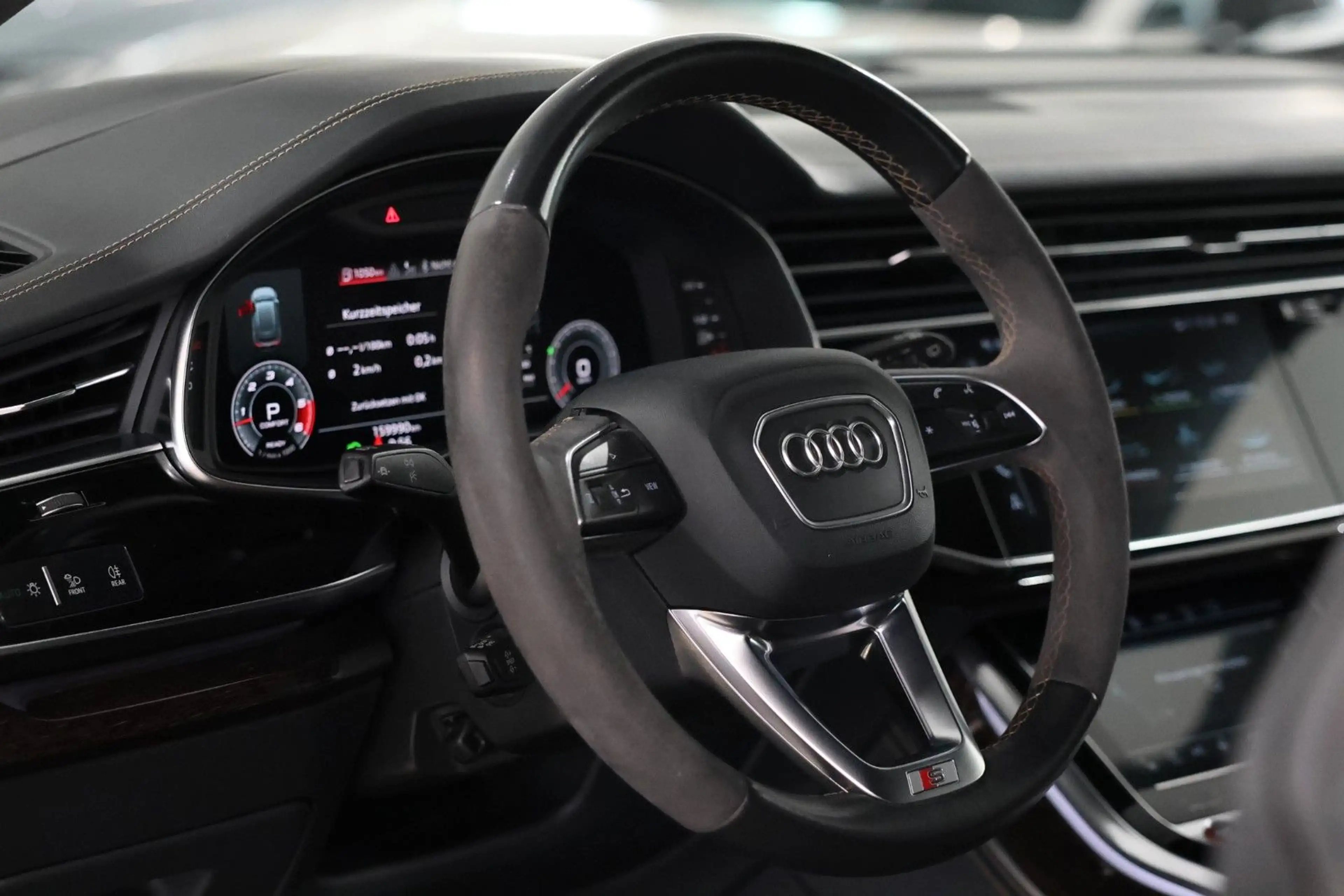 Audi SQ8 4.0 TDI quattro Exclusive*Pano*HUD*B&O* — photo 14