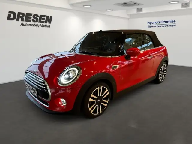 MINI Cooper Cabrio 1.5+Kamera+Sitzheizung+Navigation uvm.