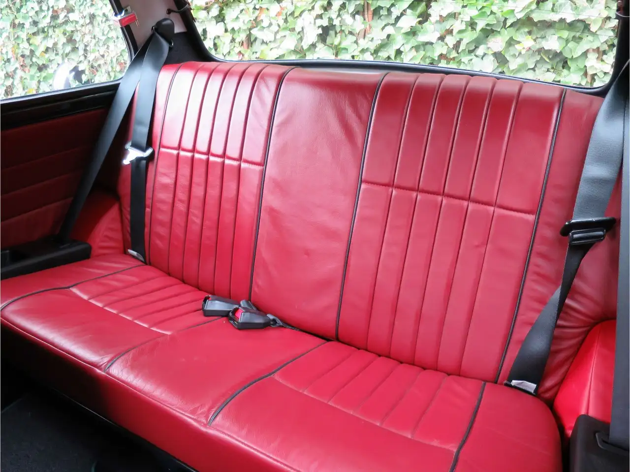 MINI Cooper Sport 1.3 MPI met leder interieur, houten dash en, foto 11