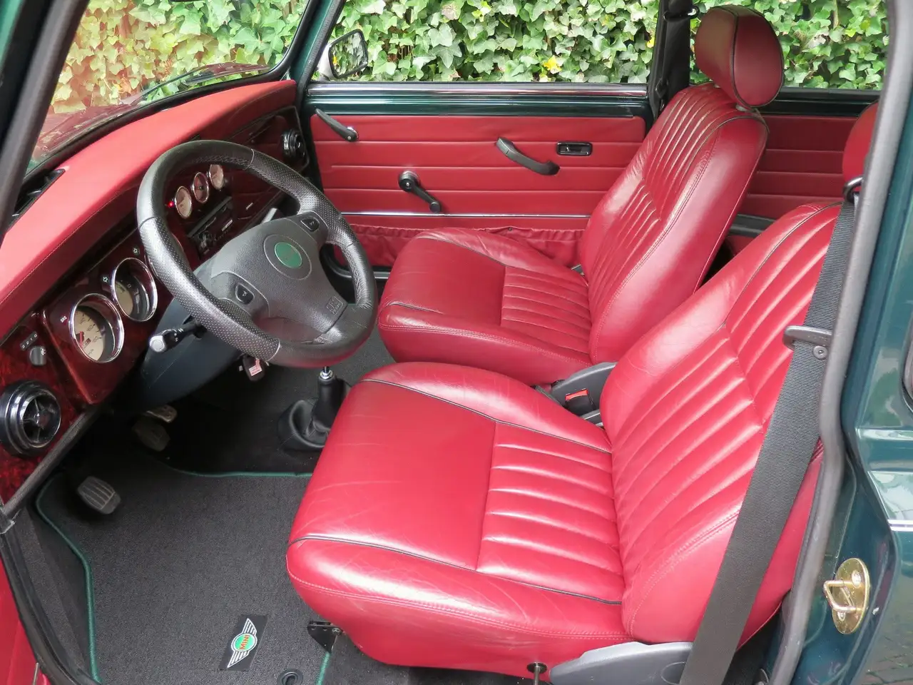 MINI Cooper Sport 1.3 MPI met leder interieur, houten dash en, foto 10
