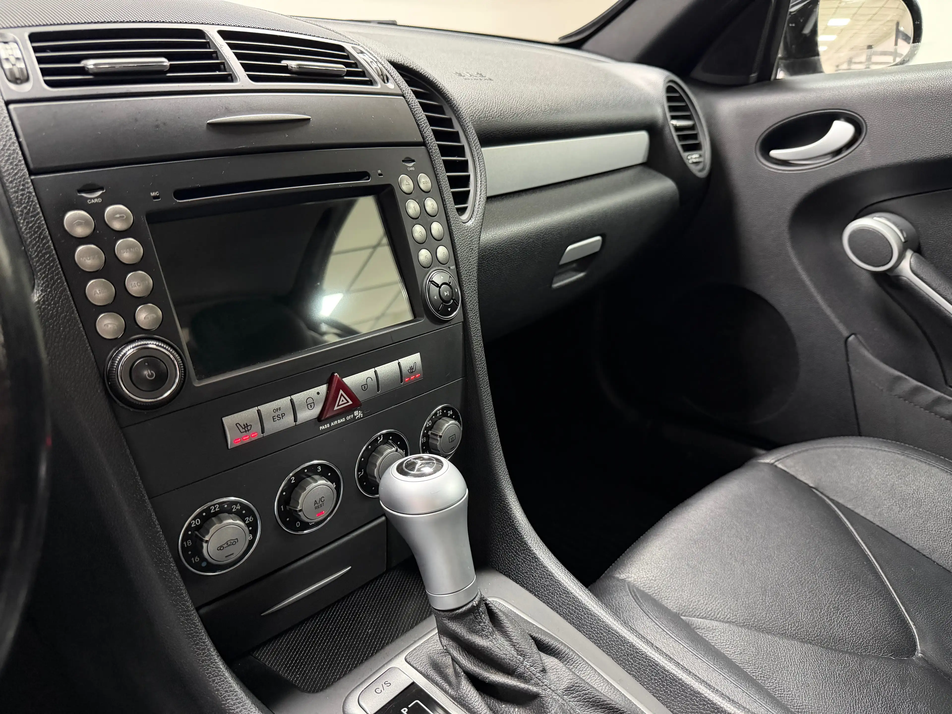 Mercedes-Benz SLK 200 Kompressor *Boite auto*Cuir*Navi*Airco /GARANTIE 12MOIS — photo 11