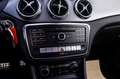Mercedes-Benz GLA 200 GLA Automaat AMG Line | LED | Stoelverwarming | Tr Silber - thumbnail 11