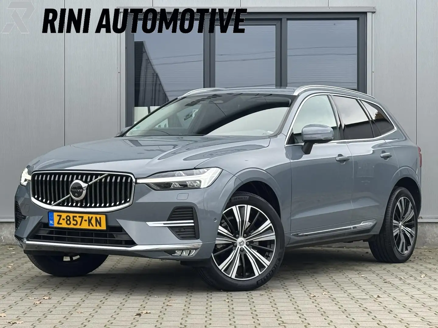 Volvo XC60 2.0 B4 Inscription 197 PK | 360 Camera | Pilot ass Gris - 1