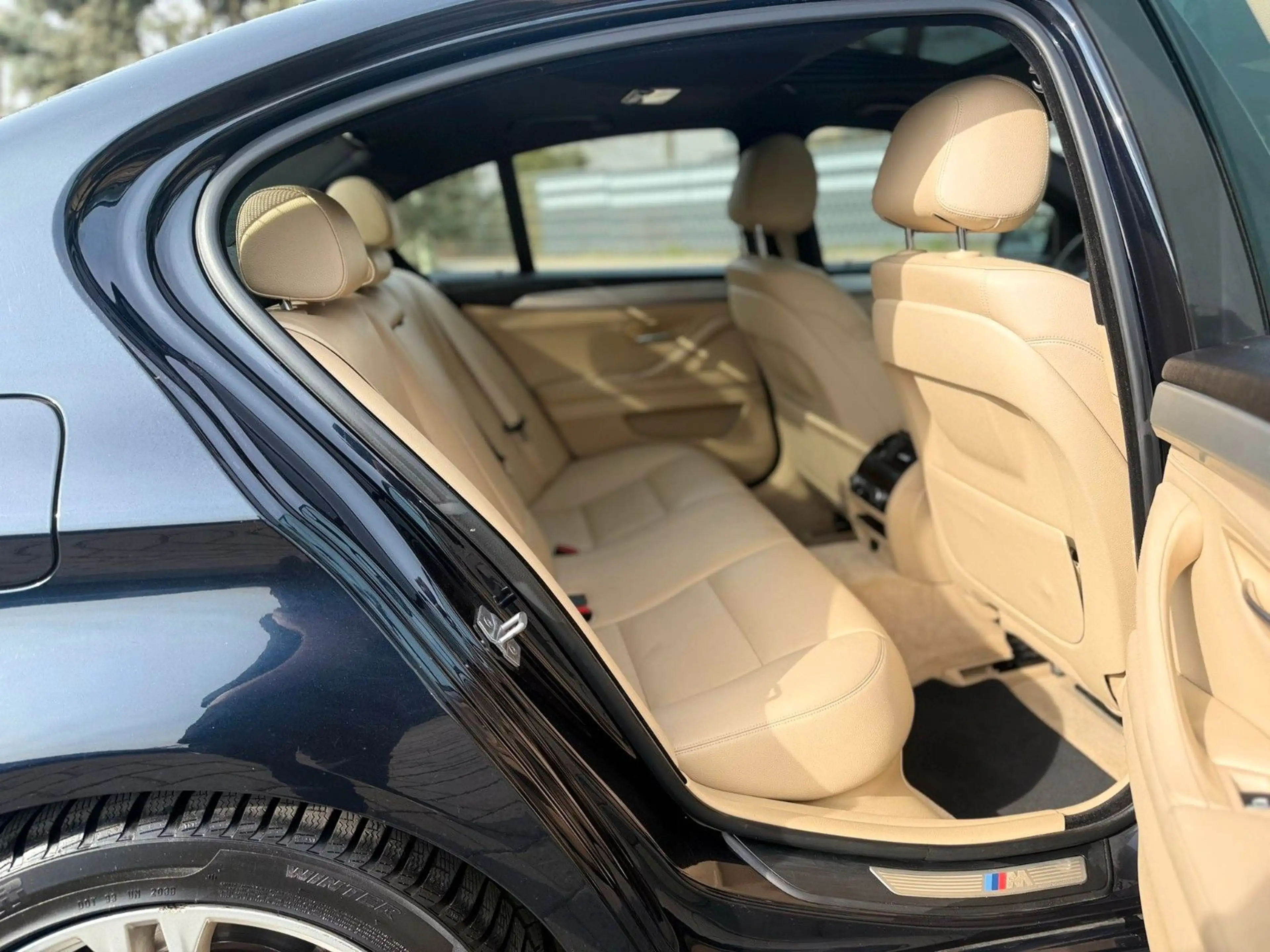BMW 535 d xDrive M Paket LEDER SHZvh SHD NAVIPROF ME — photo 12