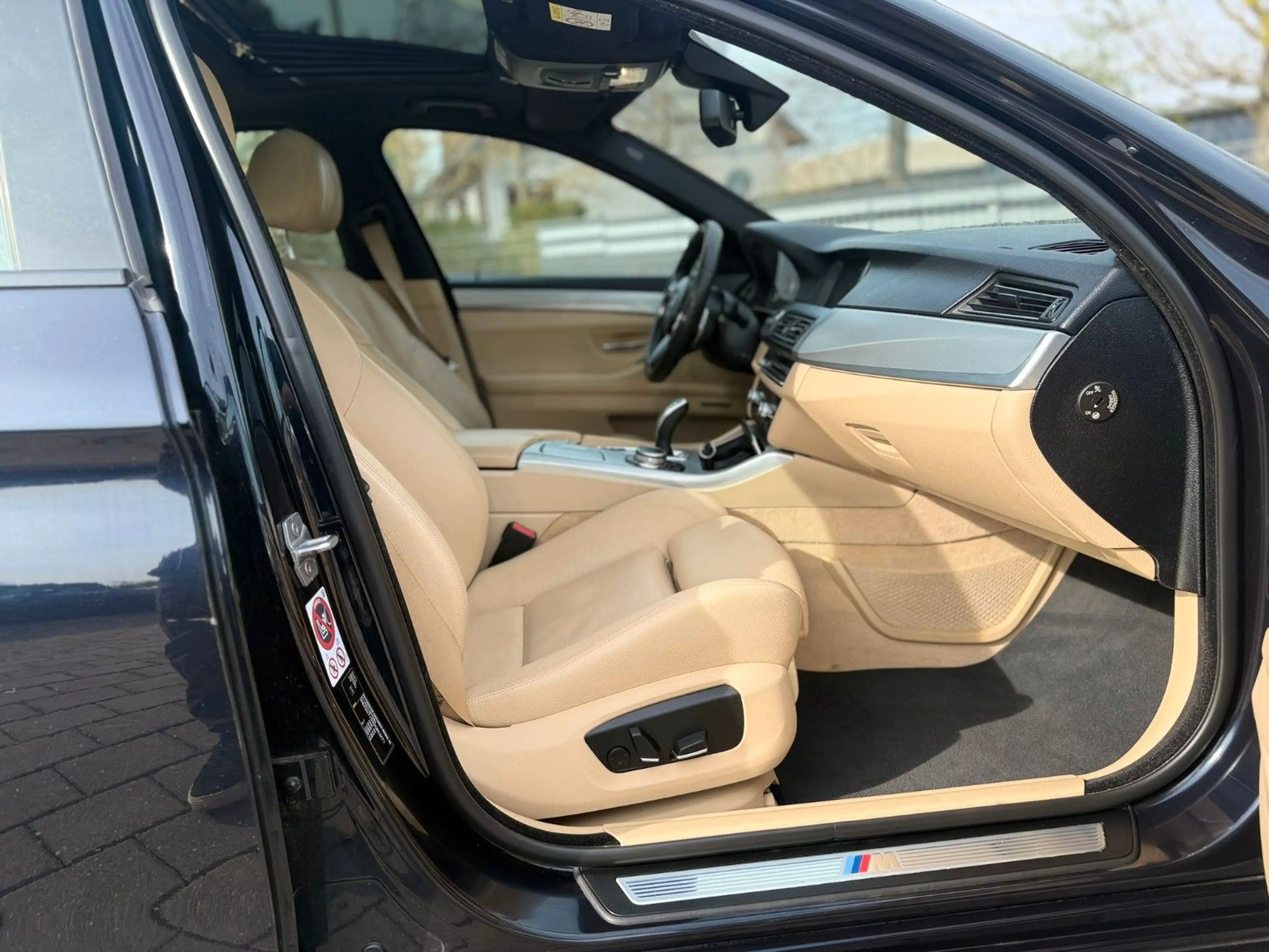 BMW 535 d xDrive M Paket LEDER SHZvh SHD NAVIPROF ME — photo 11
