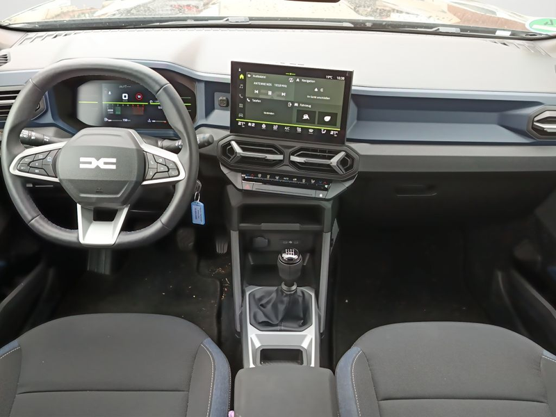Dacia Bigster mild hybrid 140 Expression — photo 7