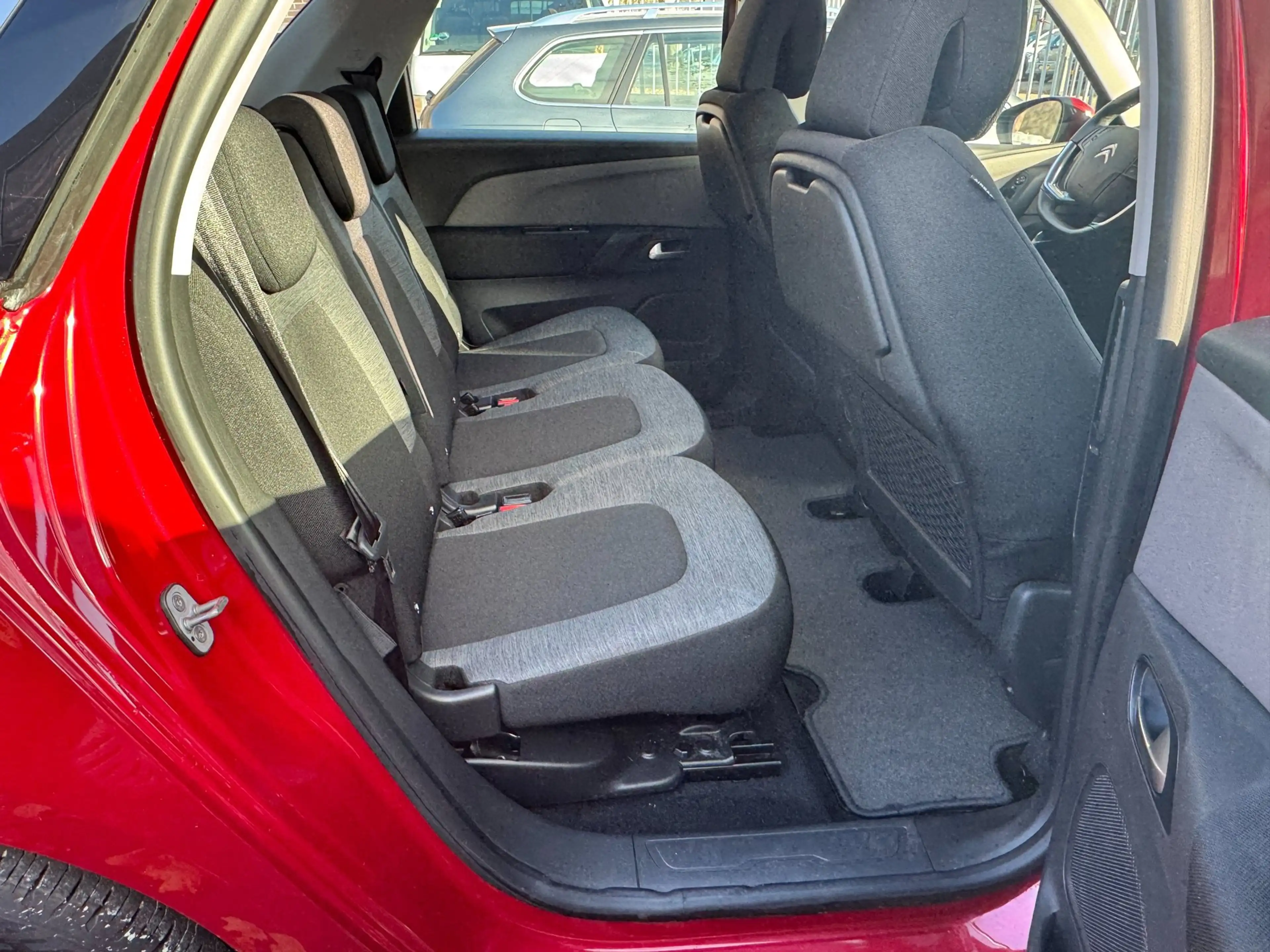 Citroen C4 Picasso 1.2 PureTech Selection — photo 13