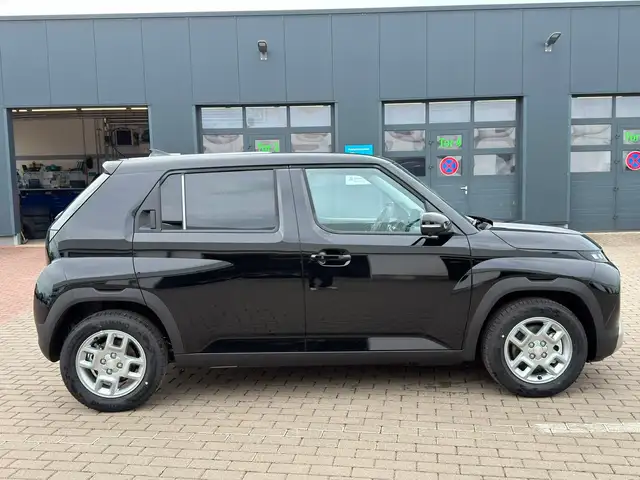 Hyundai Inster view 10
