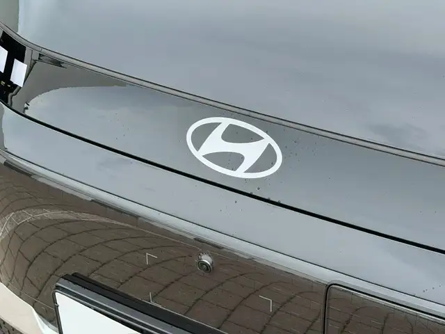 Hyundai Inster view 3