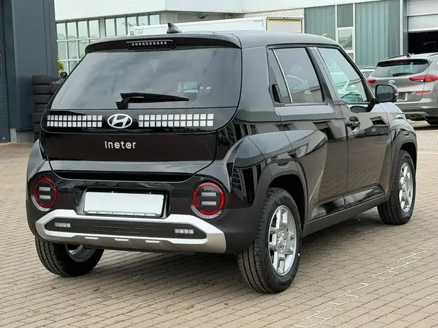 Hyundai Inster view 9