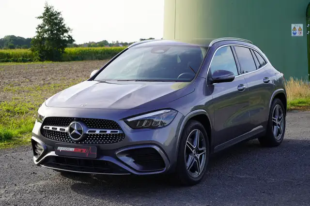 Mercedes-Benz Gla main image