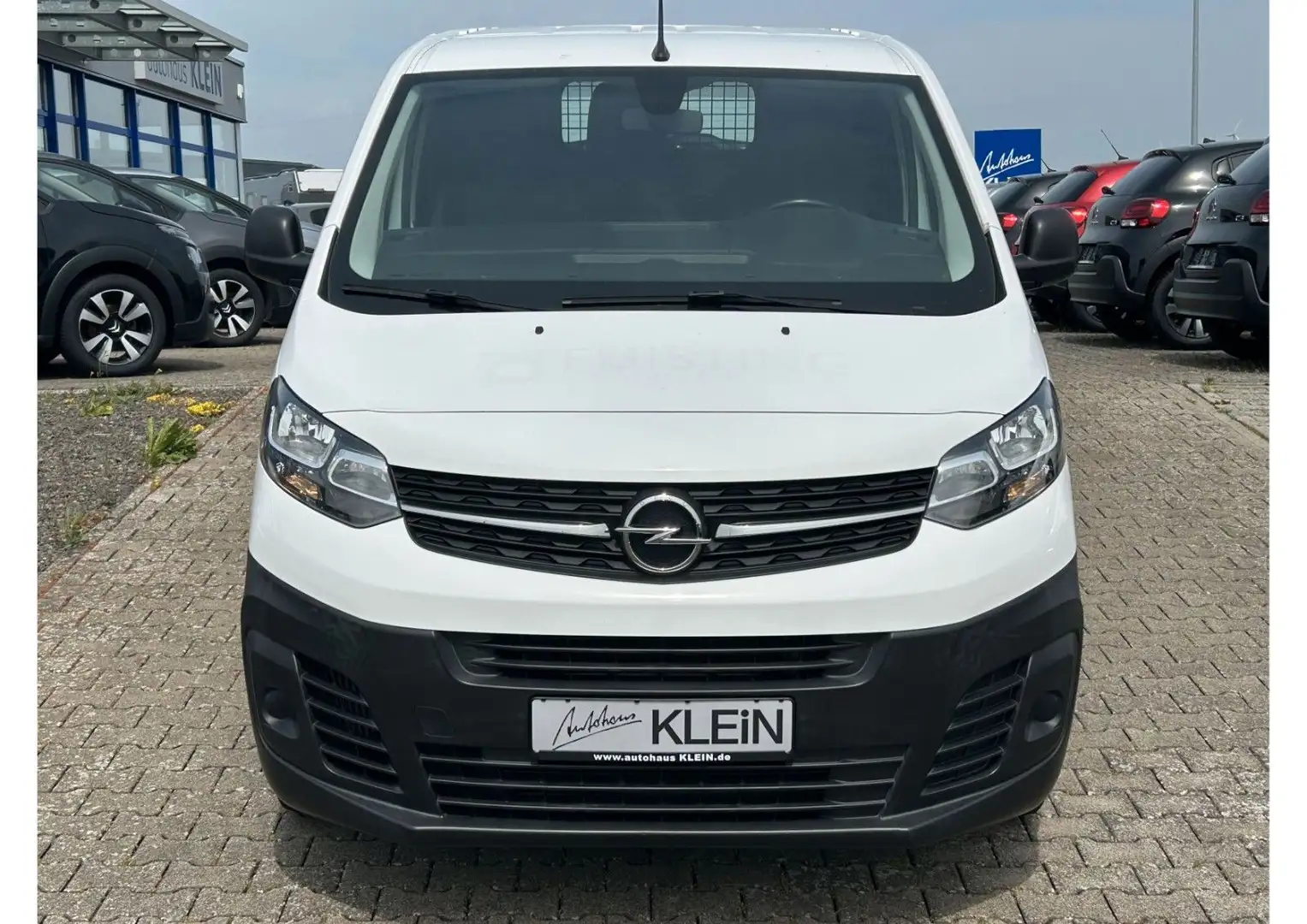 Opel Vivaro C Cargo Edition 1.5 -- KLIMA-AHK-PDC-TEMP Weiß - 1