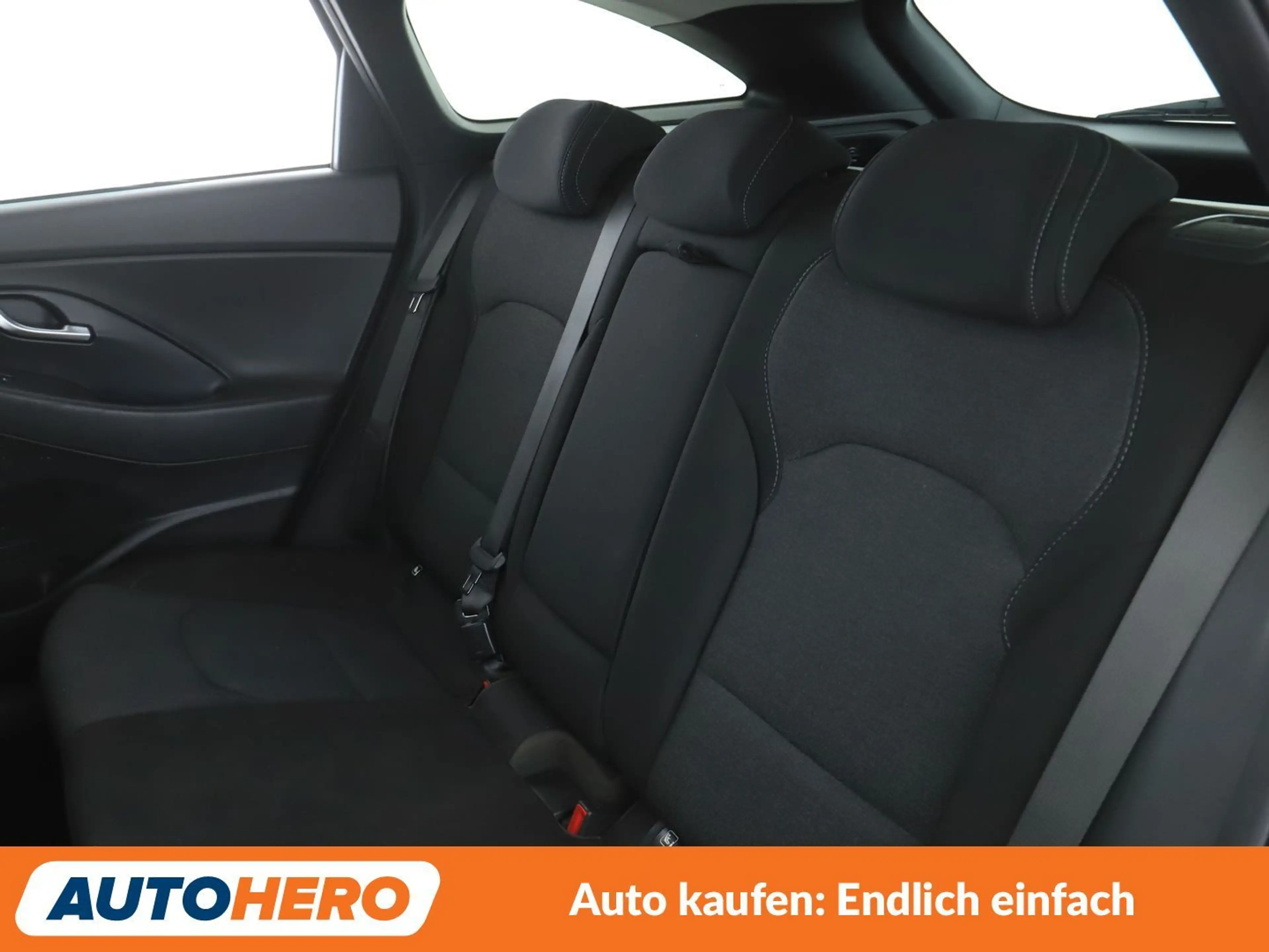 Hyundai i30 1.5 T-GDI Mild-Hybrid Edition 30+*NAVI*LED*TEMPO* — photo 14
