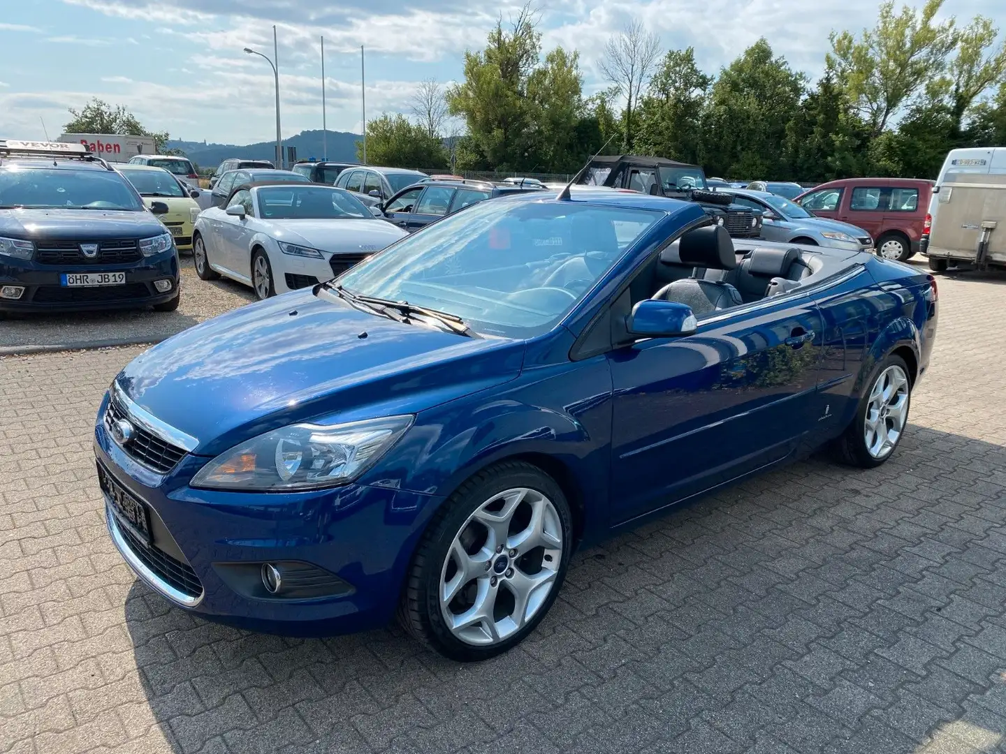 Ford Focus Cabrio Bleu - 1